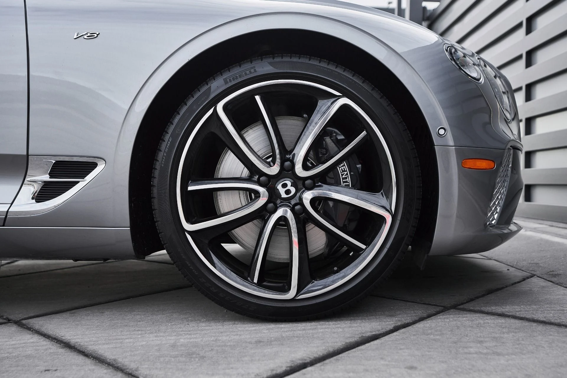 mph019_3110461232_Used_2021_Bentley_Continental_GT_V8_1764018688_ab38b6b6dc