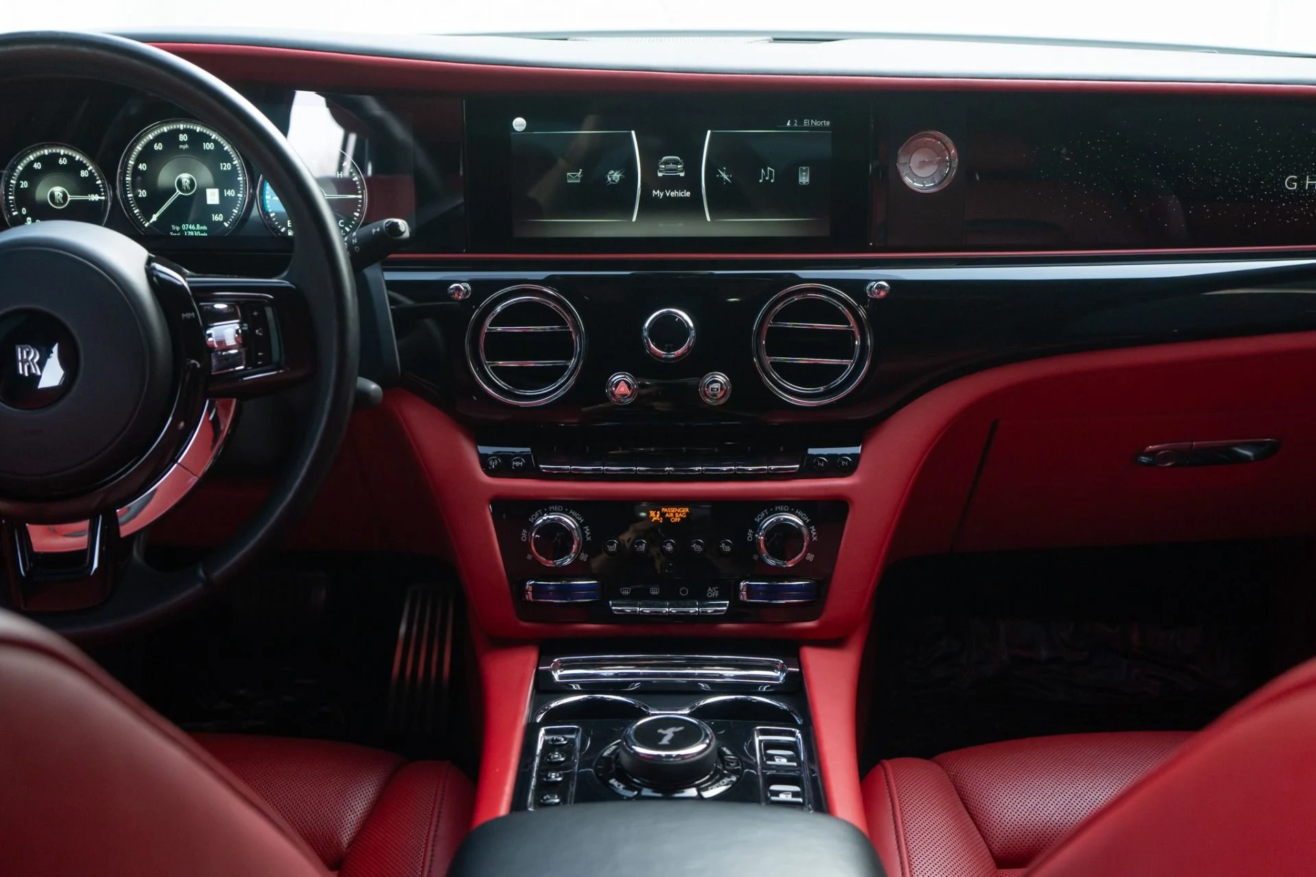 mph019_3115689464_Used_2022_Rolls_Royce_Ghost_1771452003_d0f0e56431