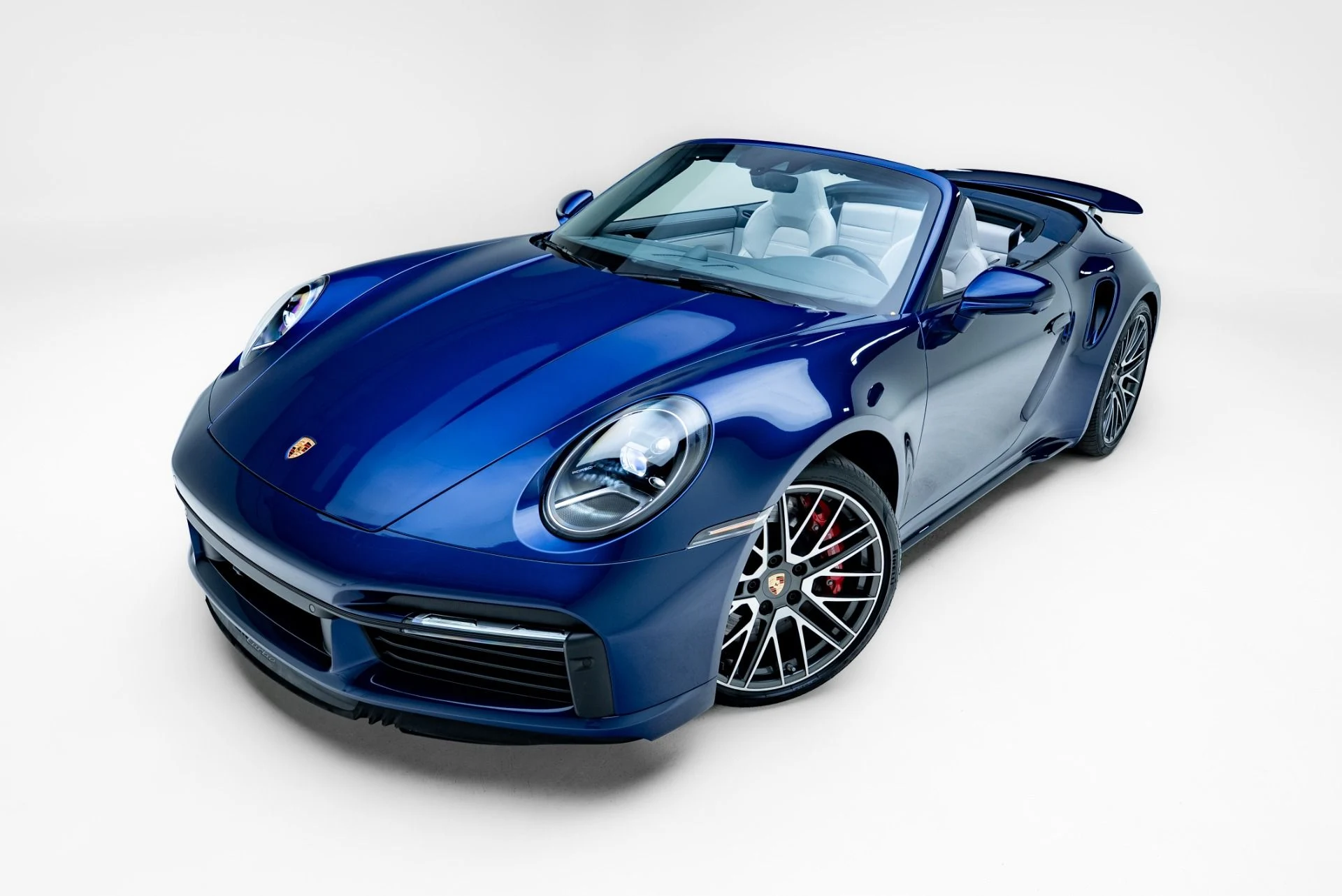 mph019_3120168439_Used_2023_Porsche_911_Turbo_1778800324_b0d03c815f