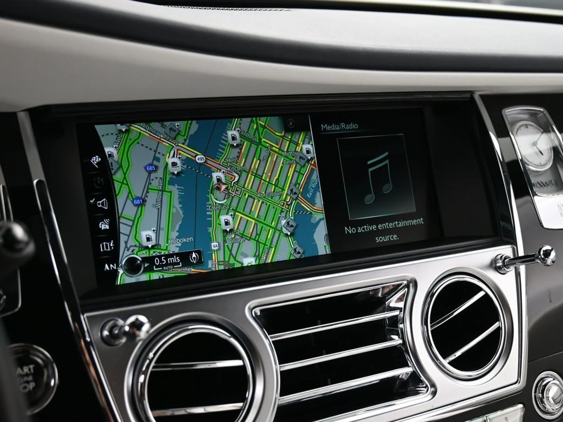 mph019_3124564331_67aa68c3f804f4cc02cf80bfec88d9a4_5b18fad8a2