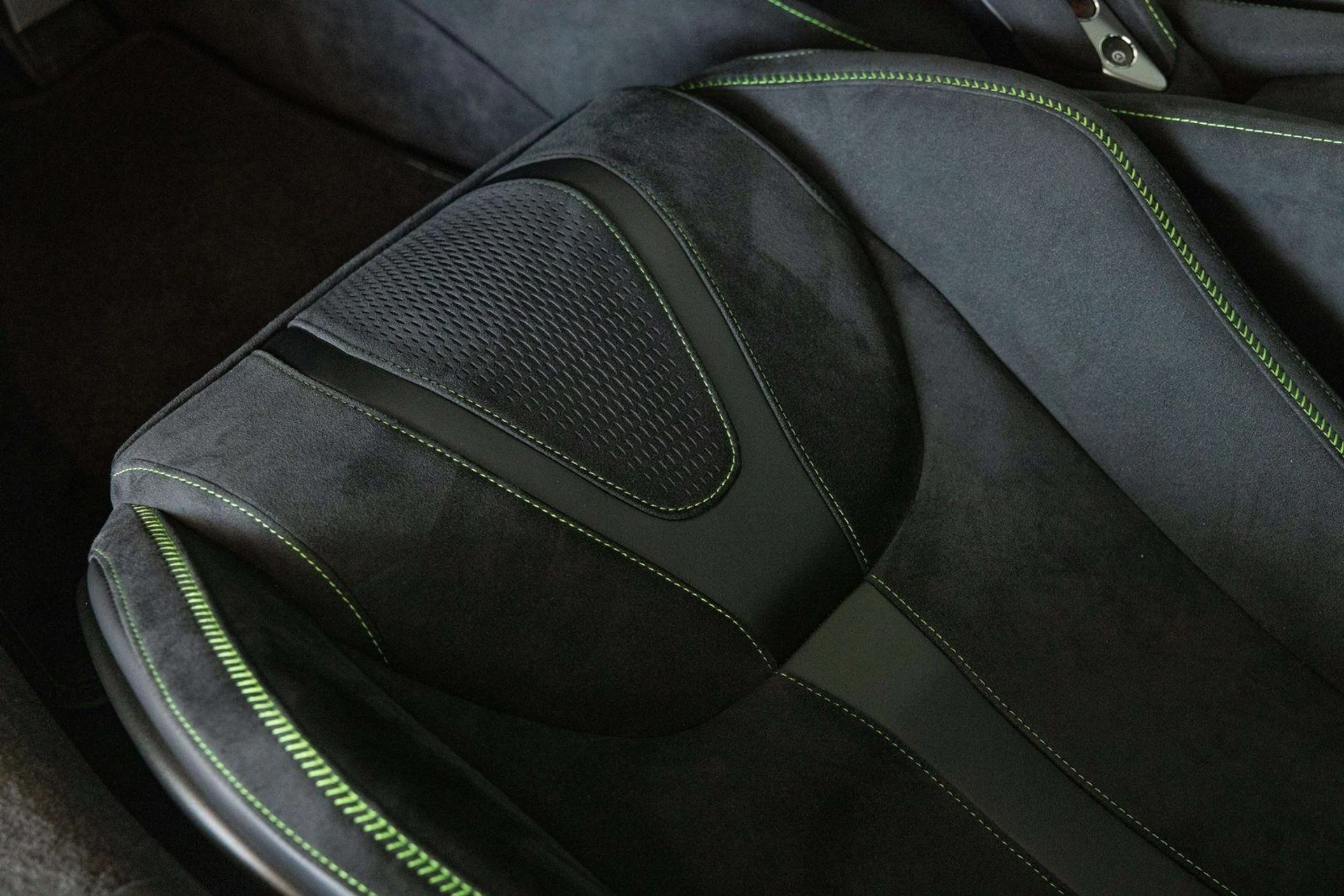 mph019_3124815581_image_20_973ffa1928