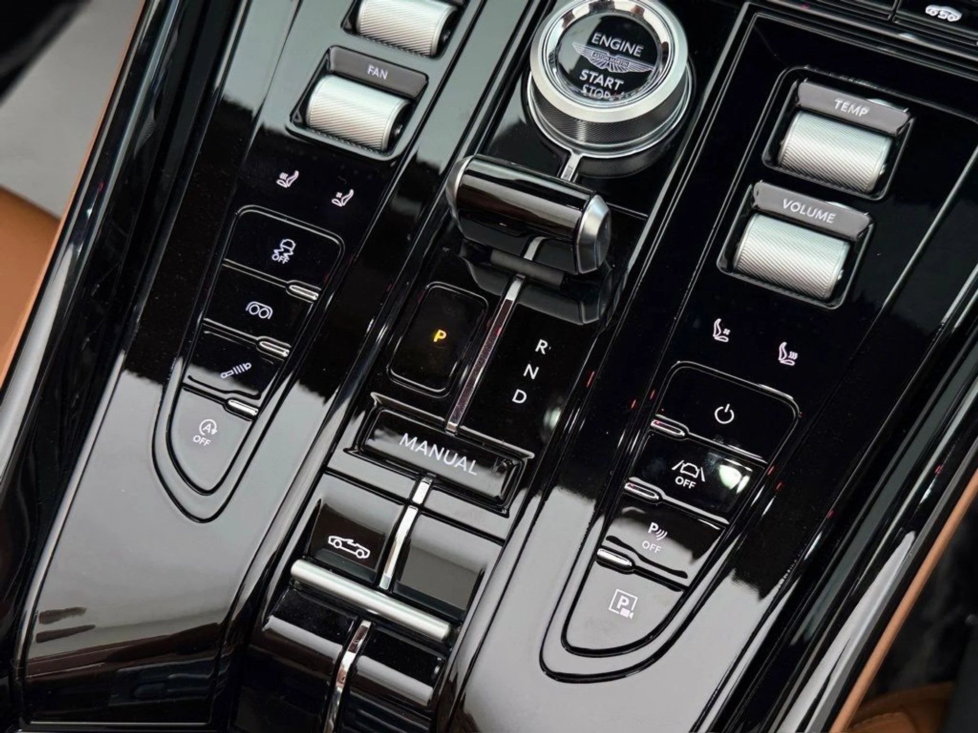 mph019_3129730864_mzpi9e4cccdiugbjf9hyyrsd86gv_5061e66b57