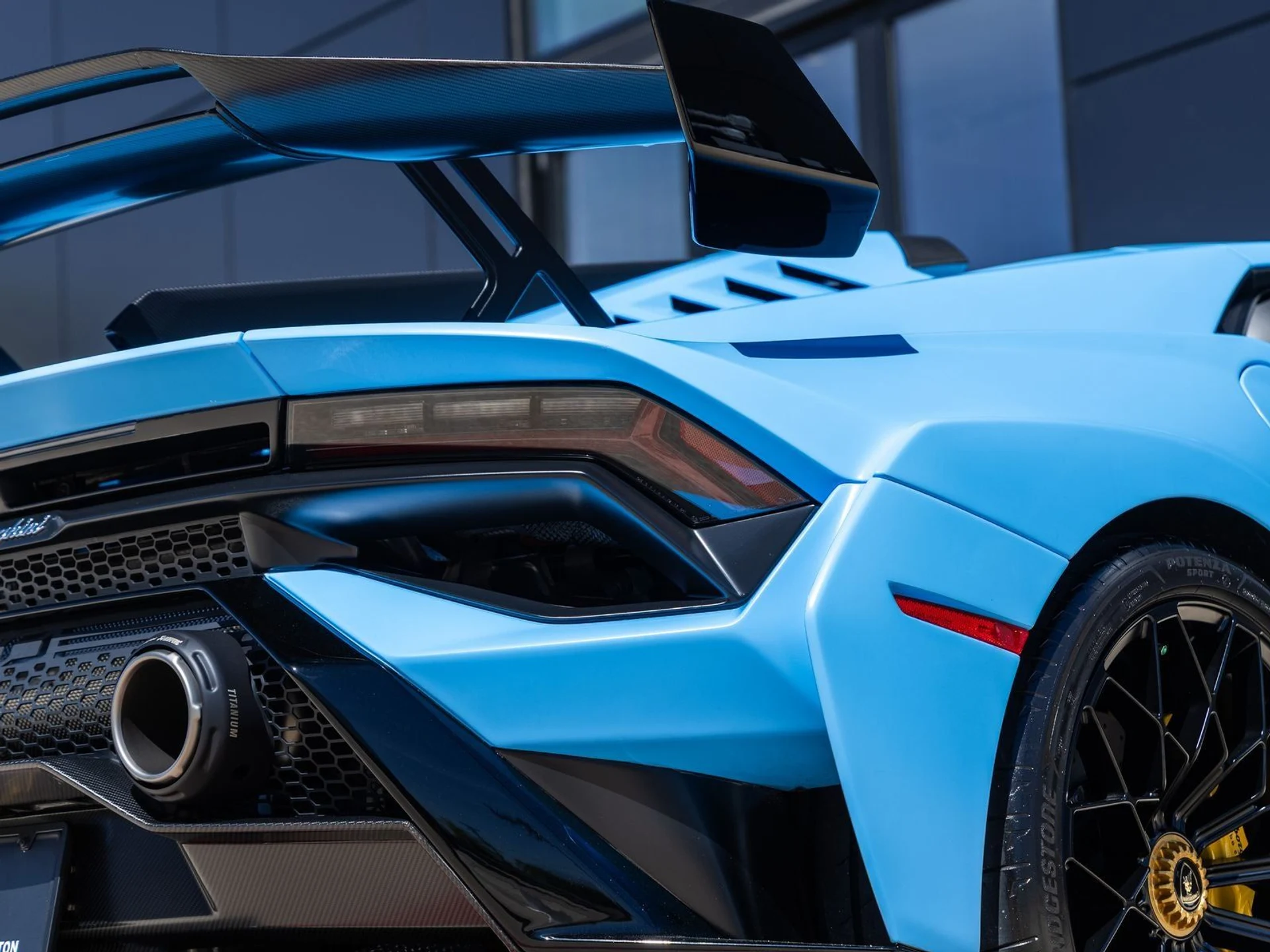 mph019_3133544948_20_9975b468e1