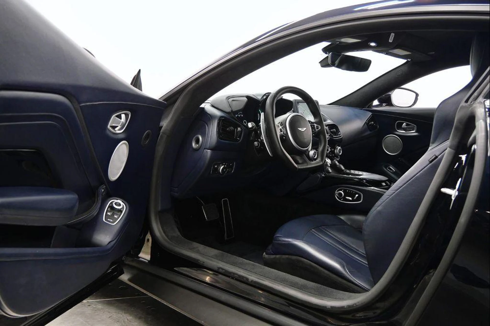 mph019_3133686542_T2_Z_mpo_Lu6s8t_MSWGXJ_2i_Y0_SXOQ_47eda3289f