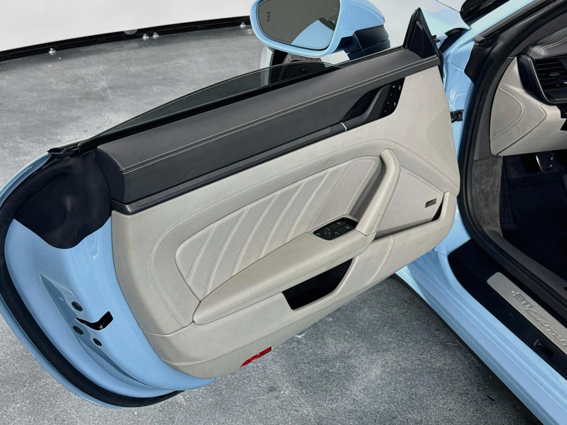 mph019_3134822117_Used_2024_Porsche_911_Carrera_S_1790808435_24c7a9923b