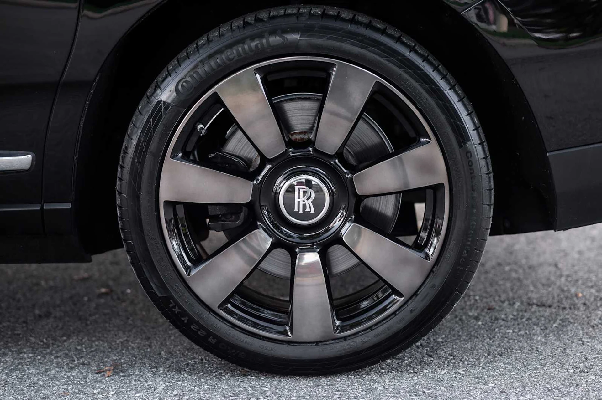 mph019_3137444909_92f89a78e1a60443d0b74265e5595f85x_78c72b7ad7