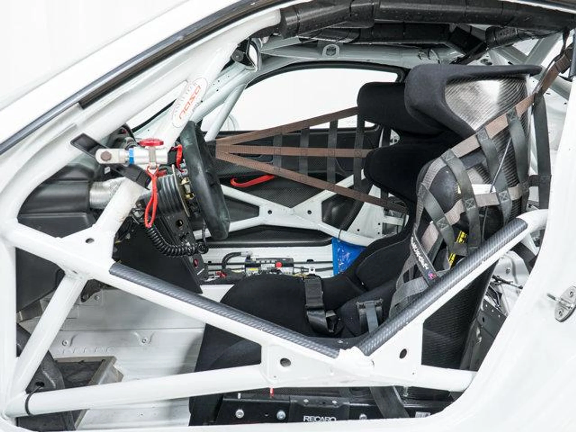 mph019_3140195919_H4c_J_Qc23d_K9_Y7k_IUV_Kj0_Dcur_EMA_fcd35a0c13