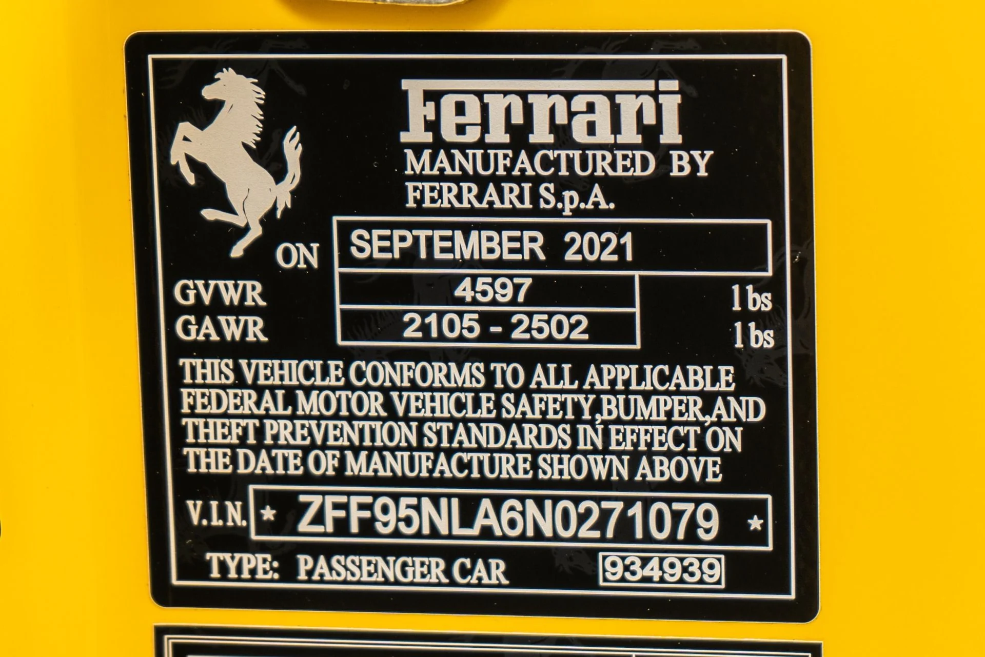 mph019_3152921334_Used_2022_Ferrari_SF_90_Stradale_1756152966_ff0694e794