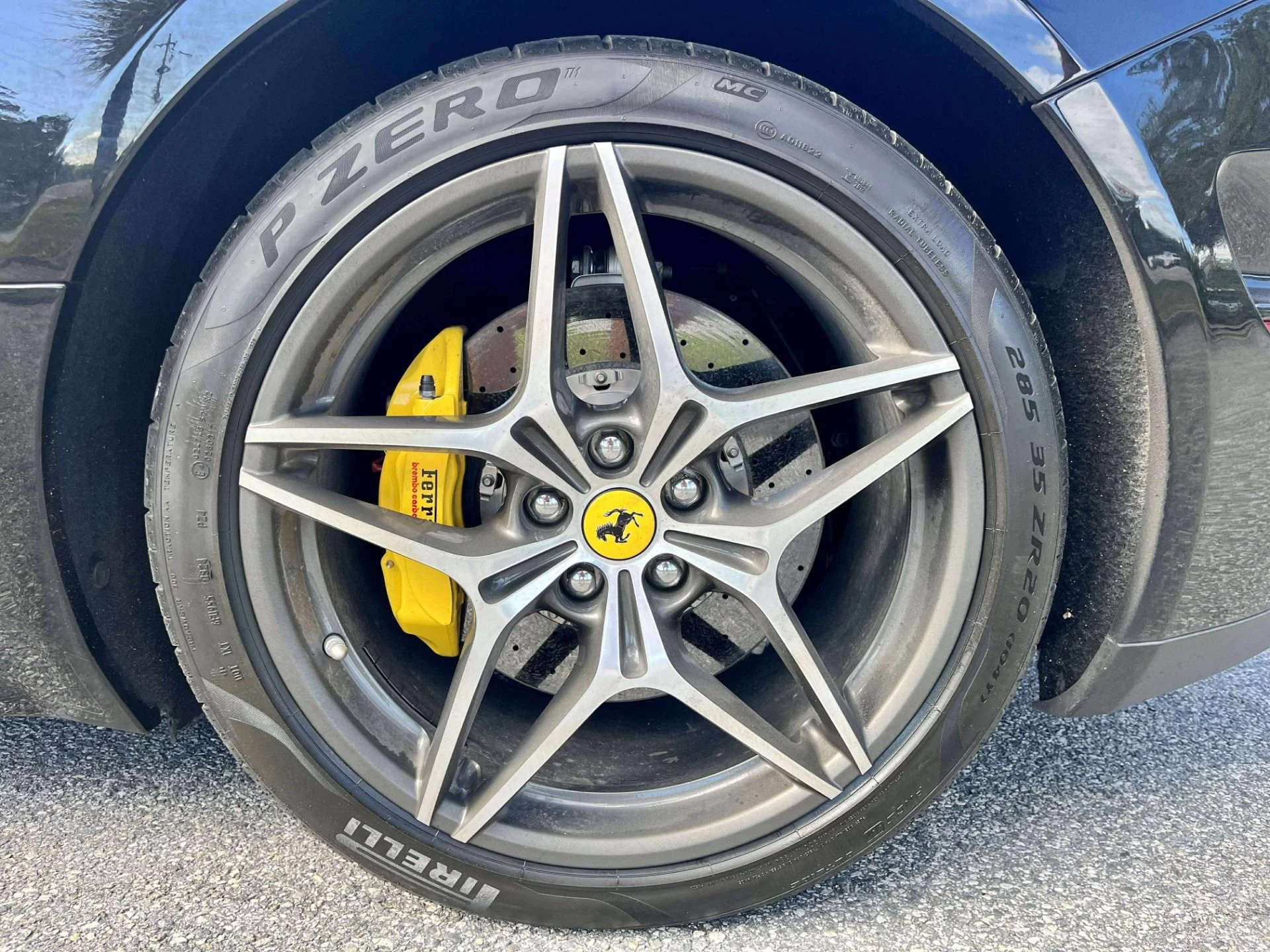 mph019_3154274328_Used_2016_Ferrari_California_T_1763595014_53d8bdcced