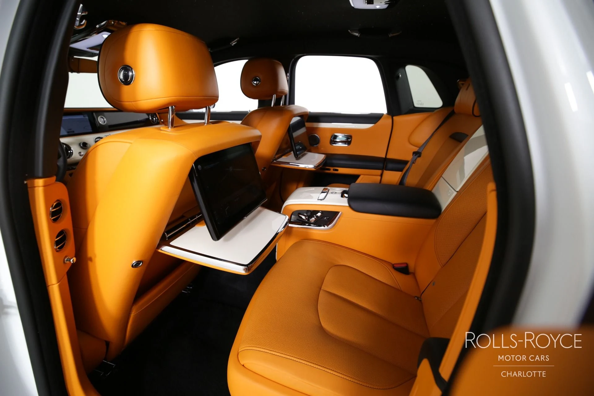 mph019_3163782127_Used_2021_Rolls_Royce_Ghost_1738596295_727419aa04