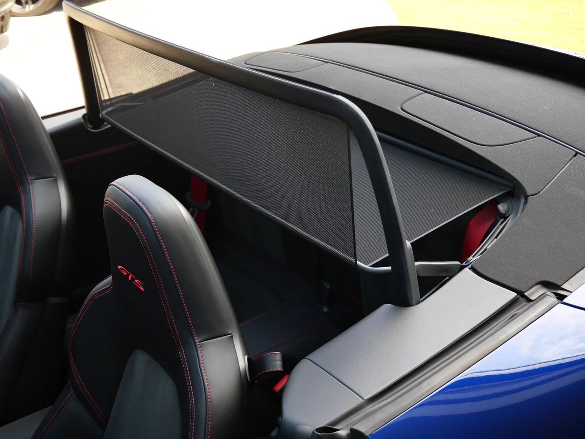 mph019_3164467454_23211b26a0402edcc0a0574ecab40080x_8fda960df9