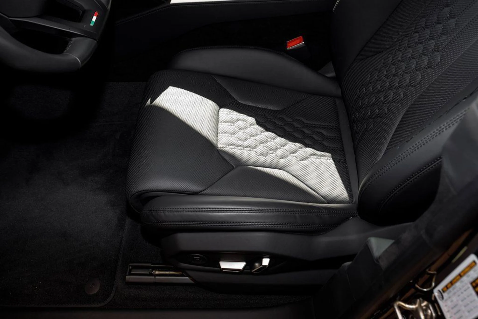 mph019_3166636111_7d214aa57f9cf10b542eafb20c2ec4bc_fe5f7a6b50