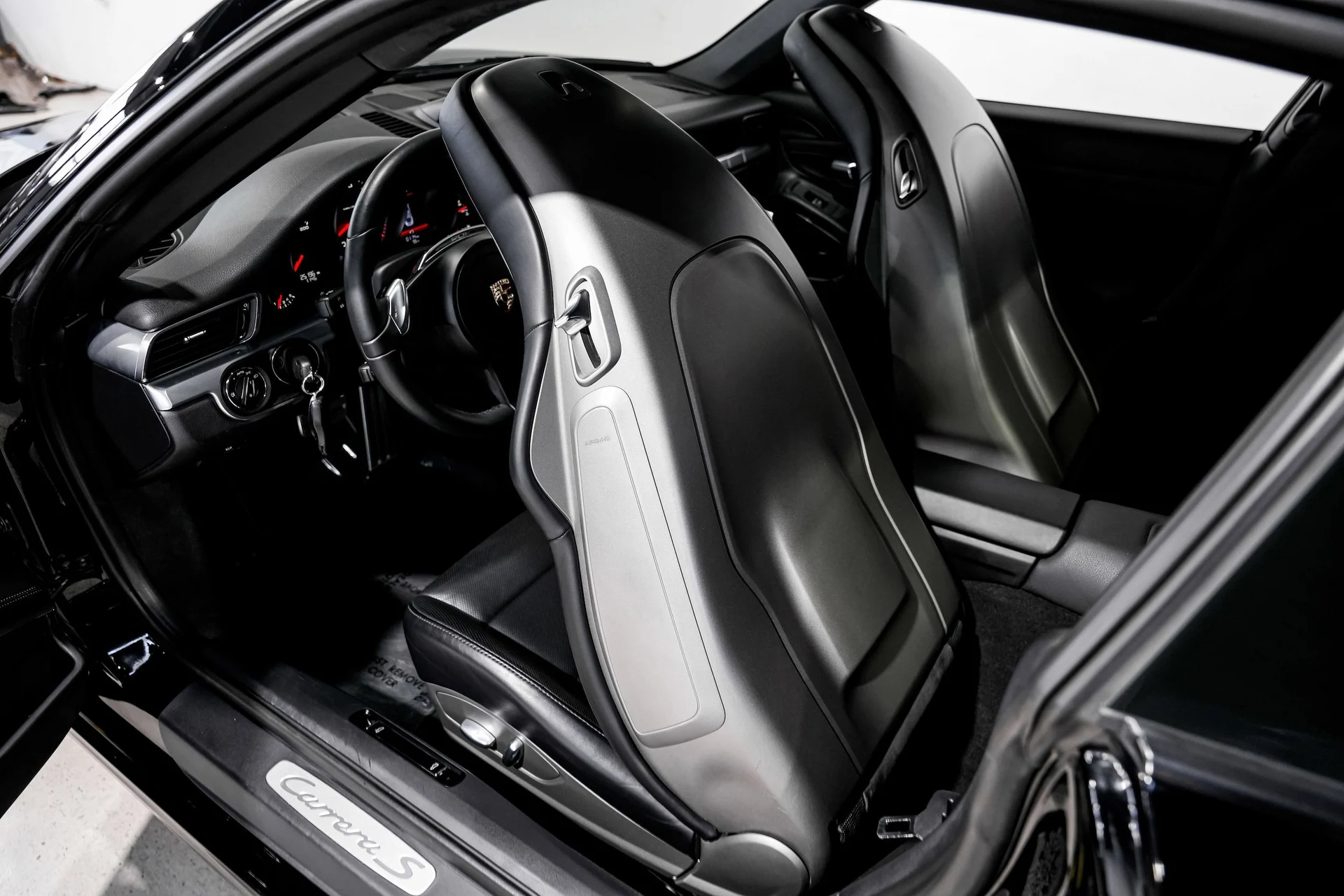 mph019_3170802070_1d9705a21ee1ace9cc848250933345ebx_22bafd1a36