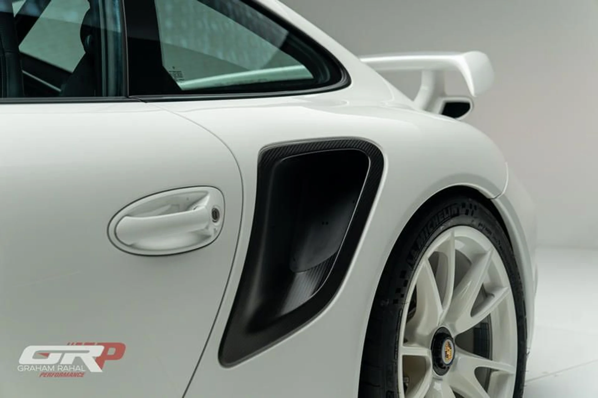 mph019_317653283_17_D1_DEC_0_1329_4_CC_2_92_CE_E2_F18910_B60_F_fa26025886