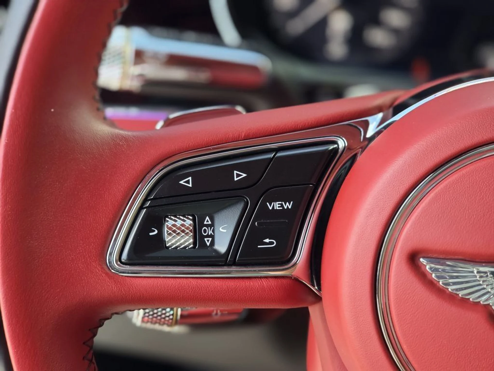 mph019_3177067790_3112b8a4475b65395c7531dc91644aaf_1745aa6779