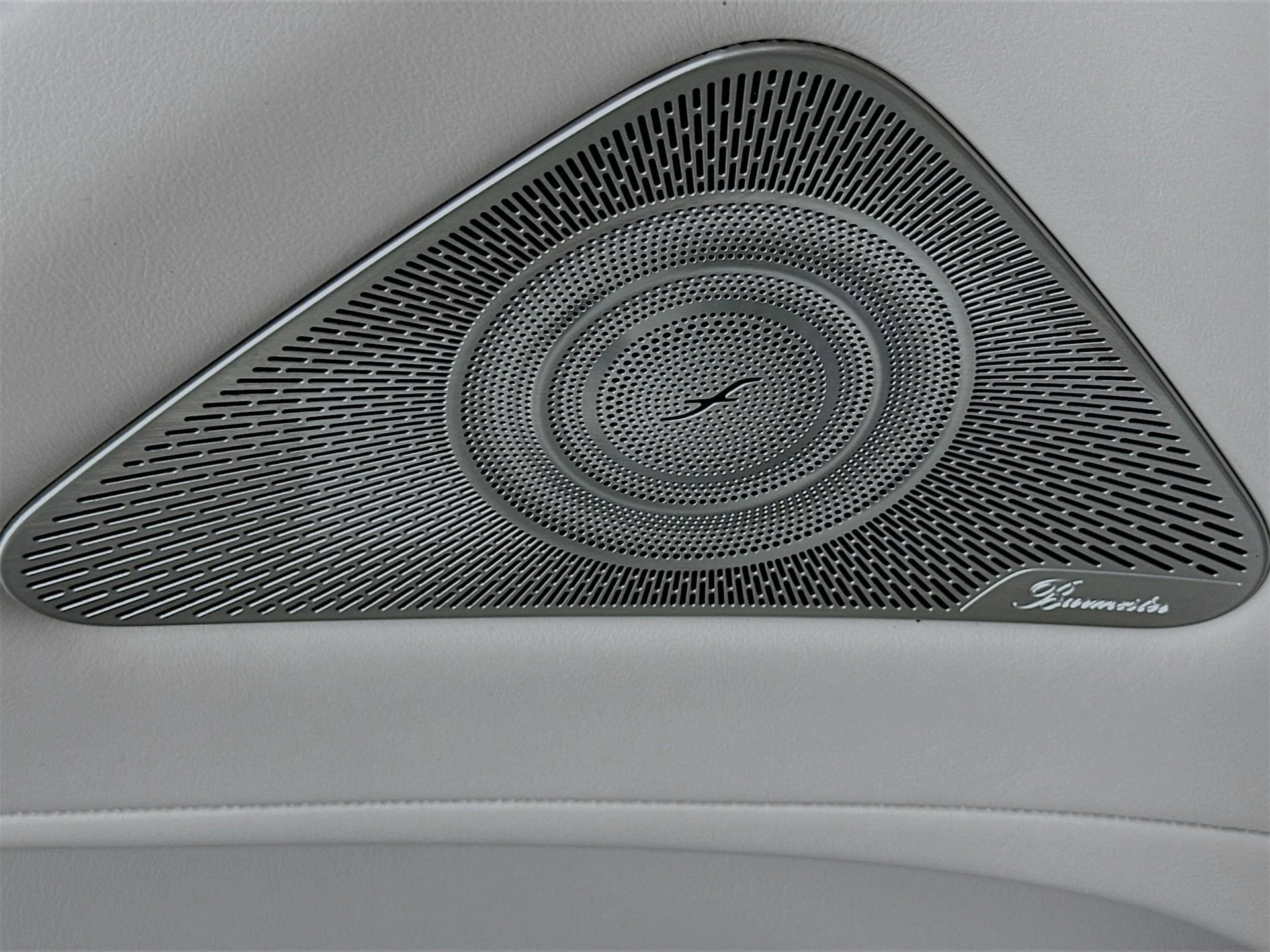 mph019_3180199159_94383320c7a8a82d3b2fcfcebcb8c28cx_07f1aee33f