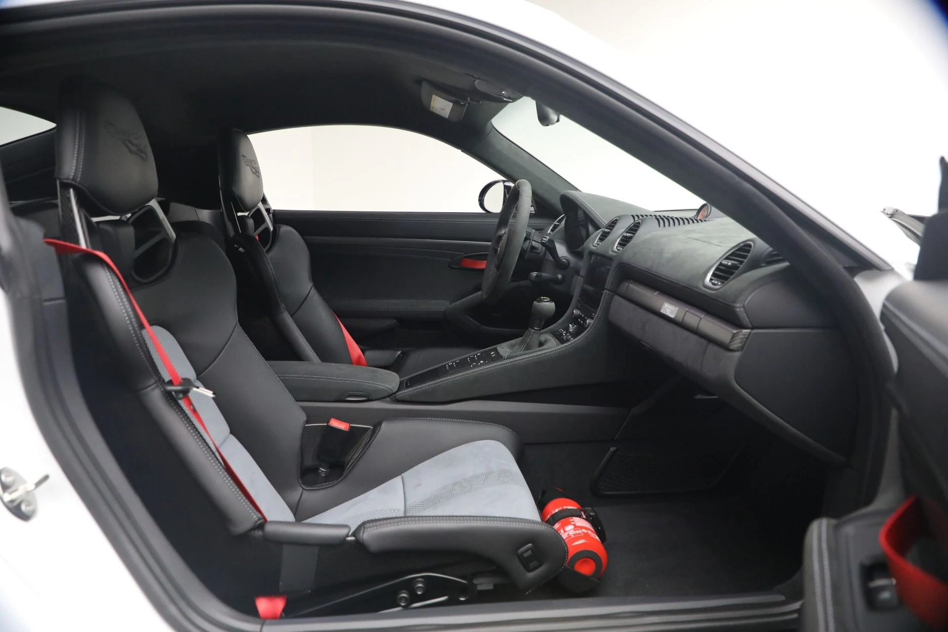 mph019_3180677795_Used_2023_Porsche_718_Cayman_GT_4_RS_1774365621_8b2e2f8232