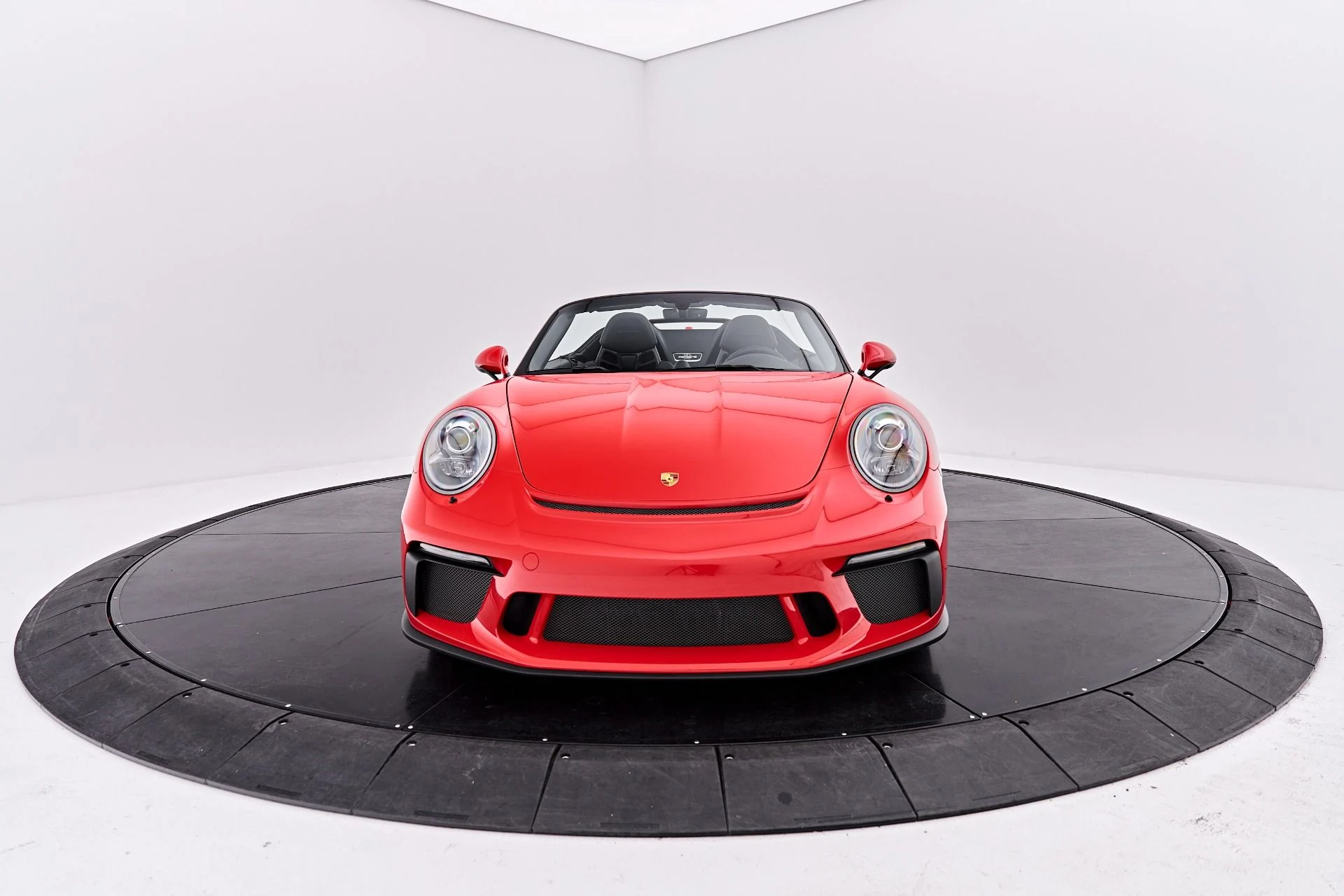 mph019_318337475_Used_2019_Porsche_911_Speedster_1791997600_27b13a5fd5
