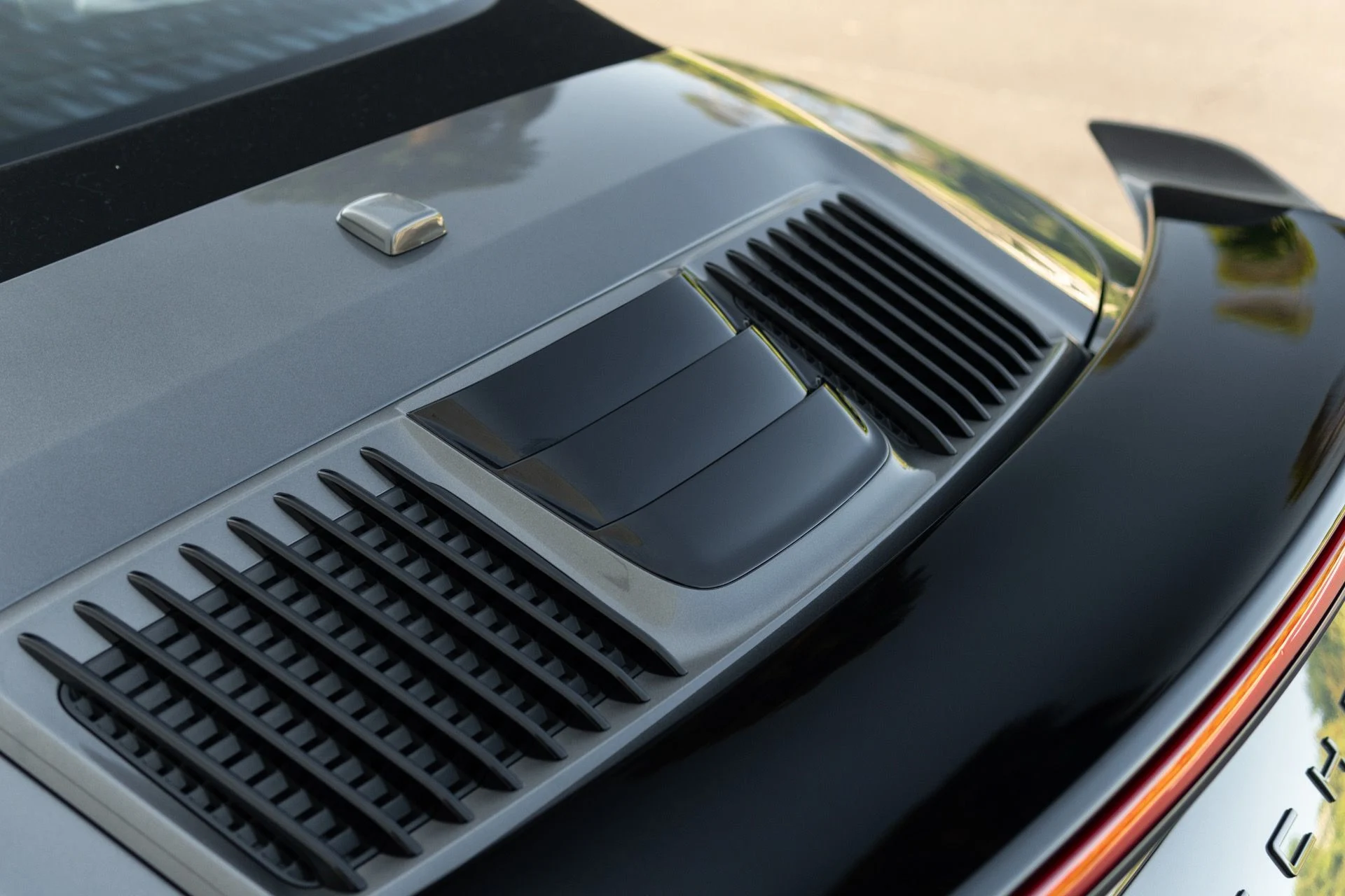 mph019_3184924754_Used_2019_Porsche_911_Turbo_S_1766778415_b642087452