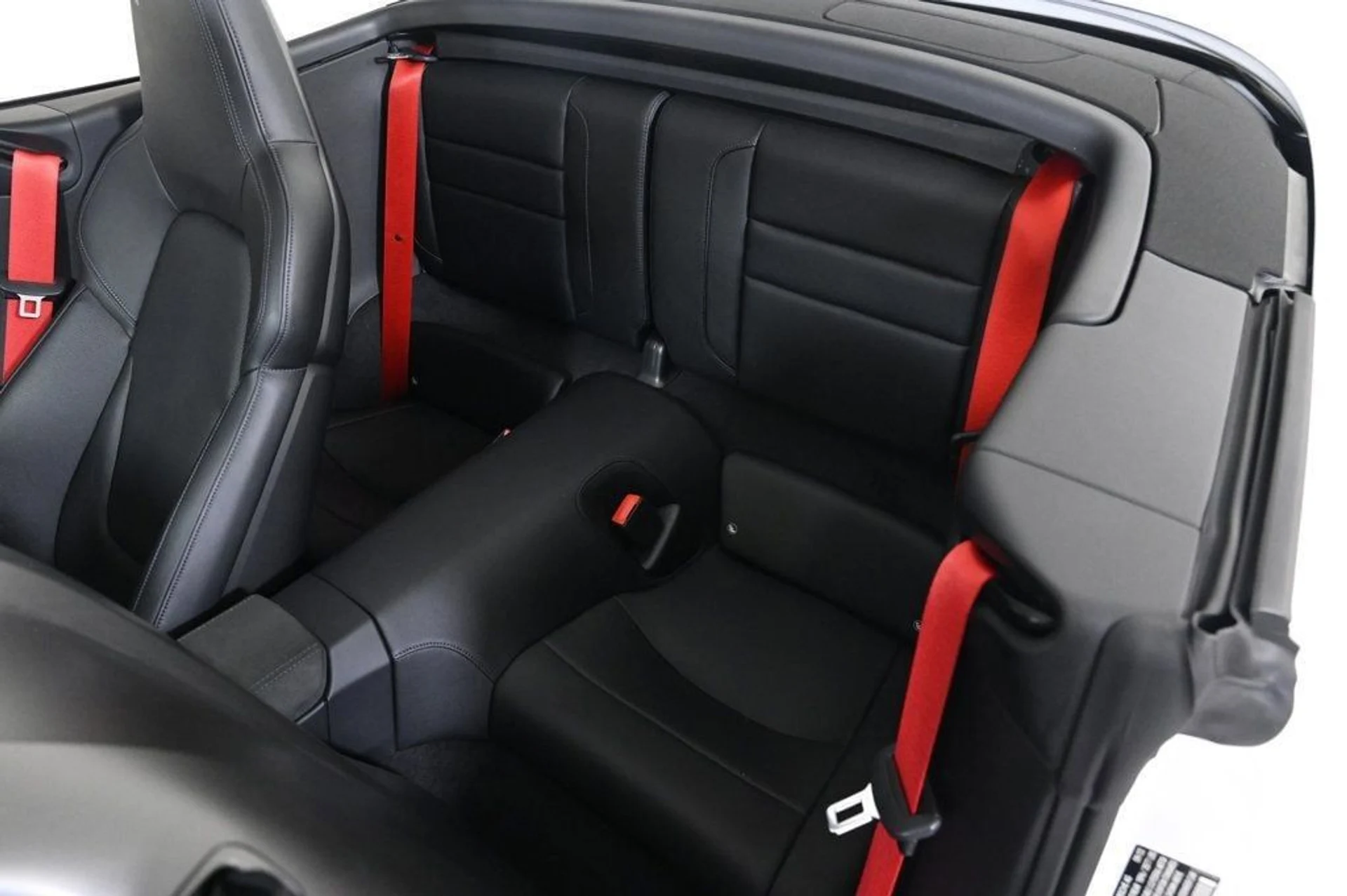 mph019_318584242_c8437ef6c81f44259a7e9c8f48b40d3d_b715faca39