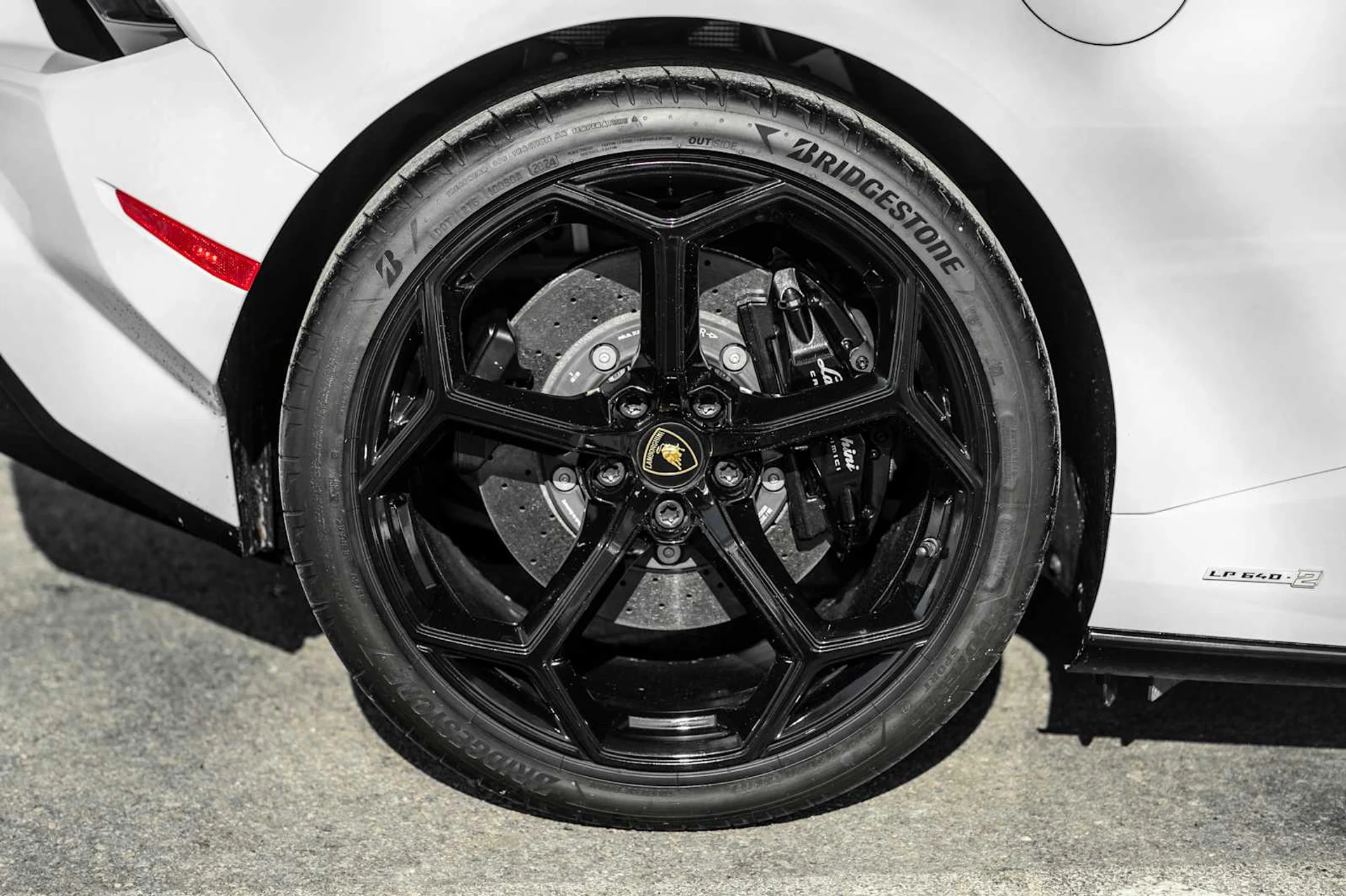 mph019_3188844642_6f98610416b44e86407ffdaa1ae2d58ax_f5874ea02e