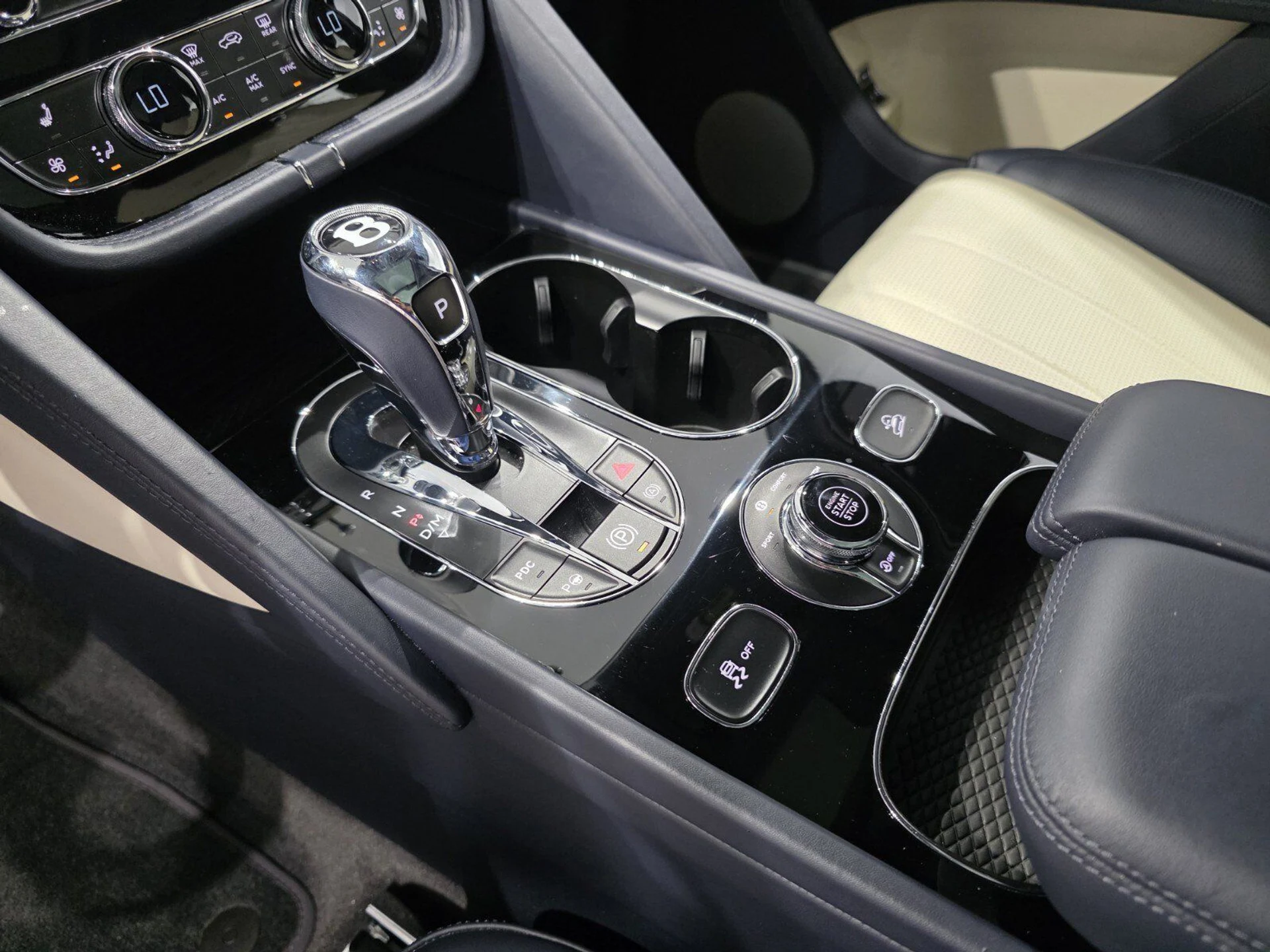 mph019_3193677997_6da54729fd4e1621b1423af58ffe57ff_be3dce2464