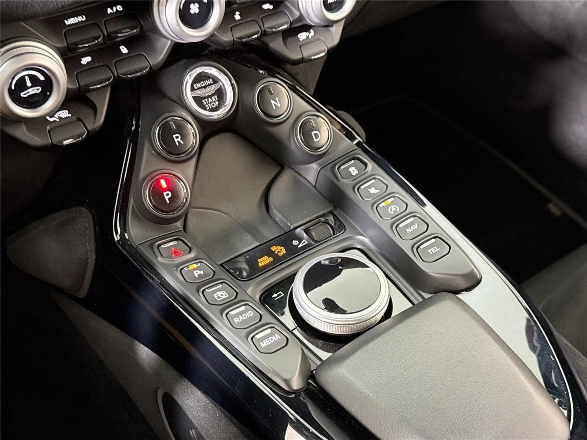 mph019_3195162925_5e94427ee09f176711c3699d64d5a83b_c704d3f6ea