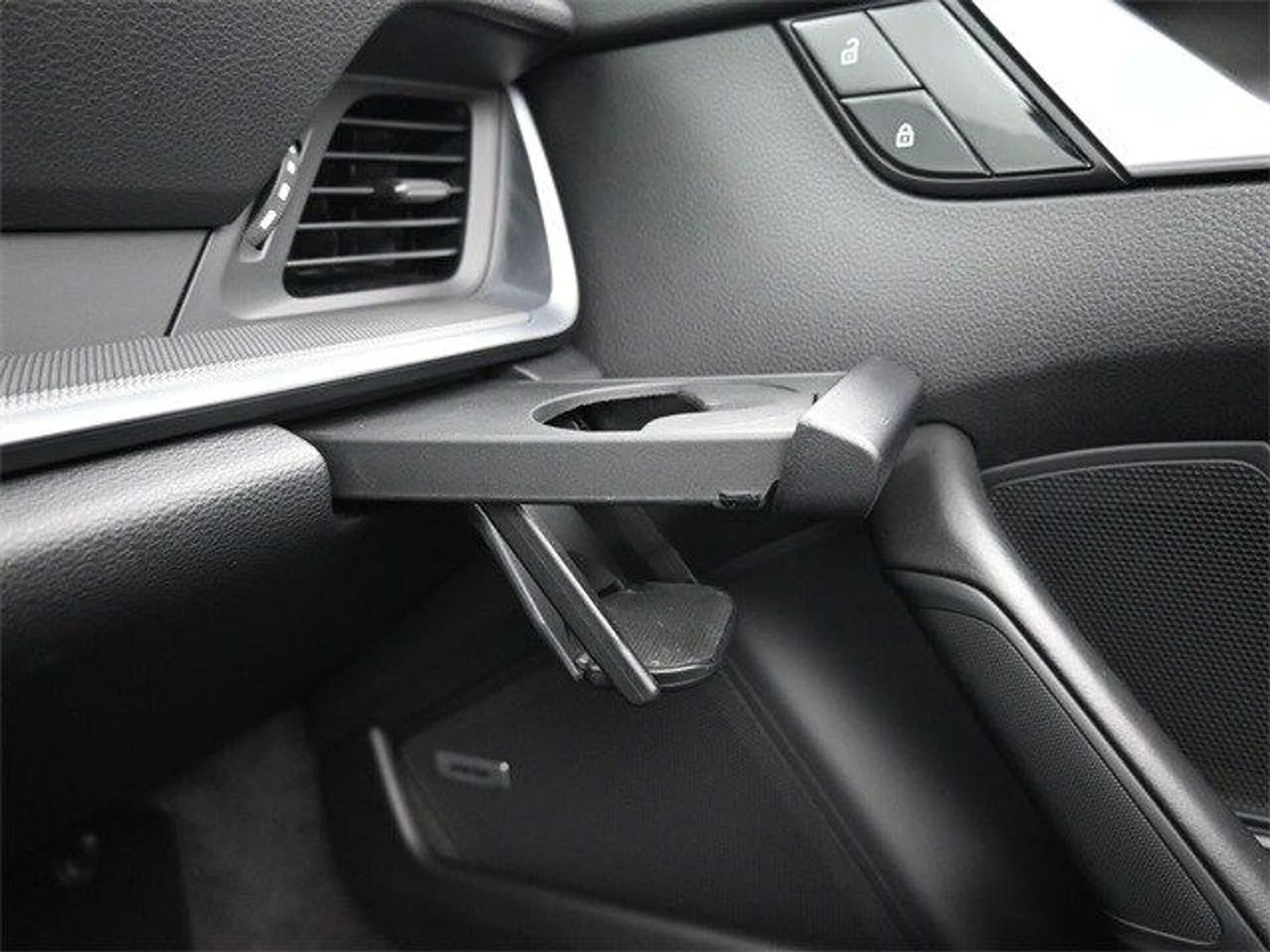 mph019_3201731664_9b8bb95149e183c0c2ea0a23548e5053x_106f1abf73