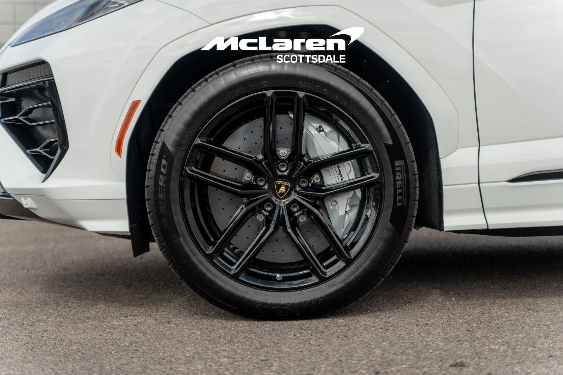 mph019_3203284830_Used_2025_LAMBORGHINI_URUS_SE_1758292772_5e75dc9383