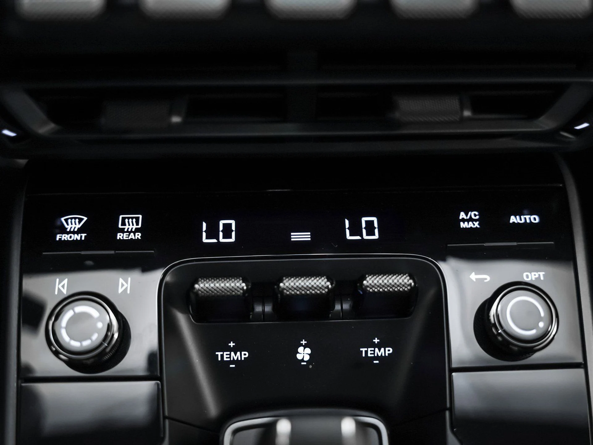 mph019_3218565484_e41d7256bfc8db9238465a83228e427f_0e1963b57a