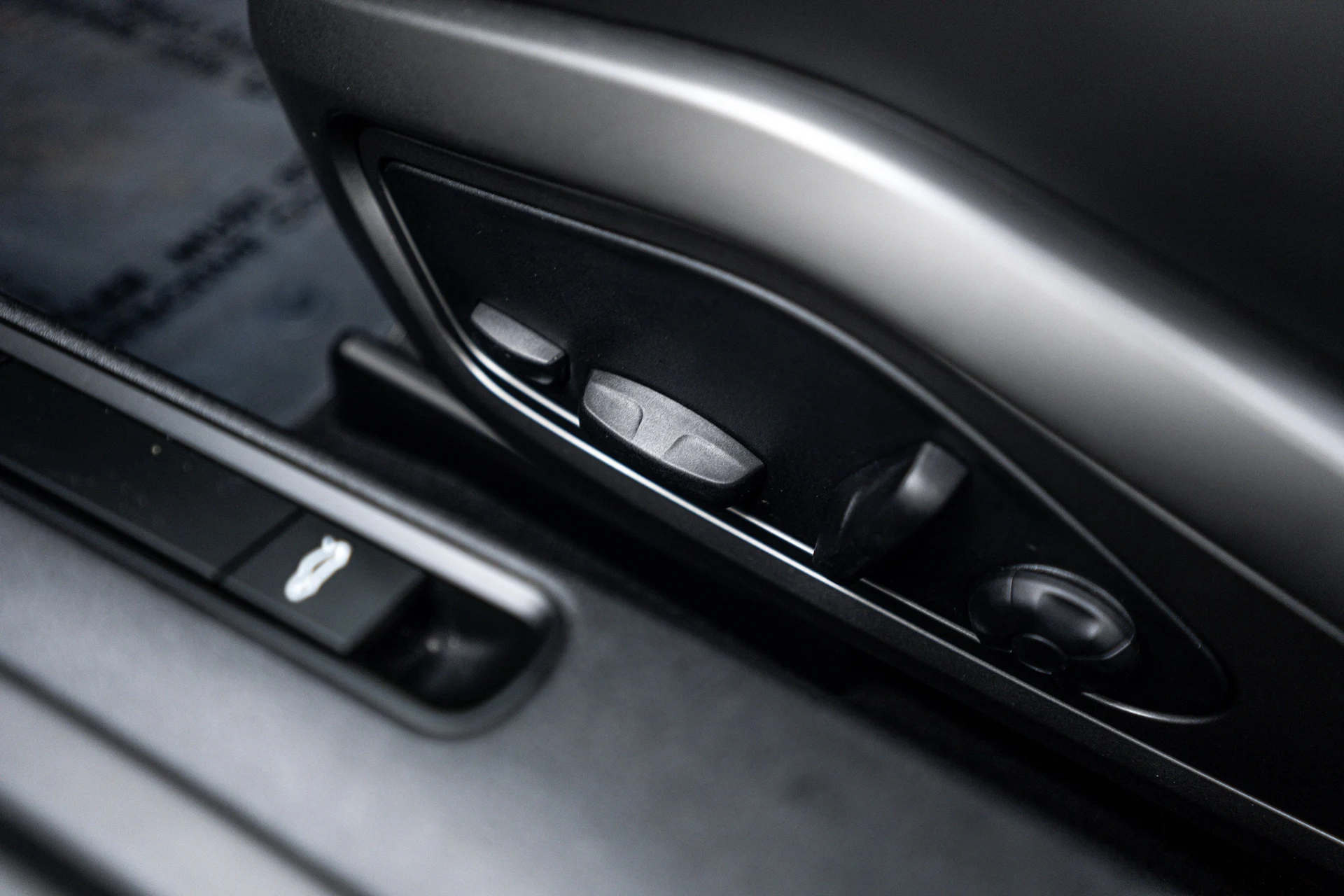 mph019_3223042474_c0805b7067b64ff0a996b31ac13fd37c_93b350238d