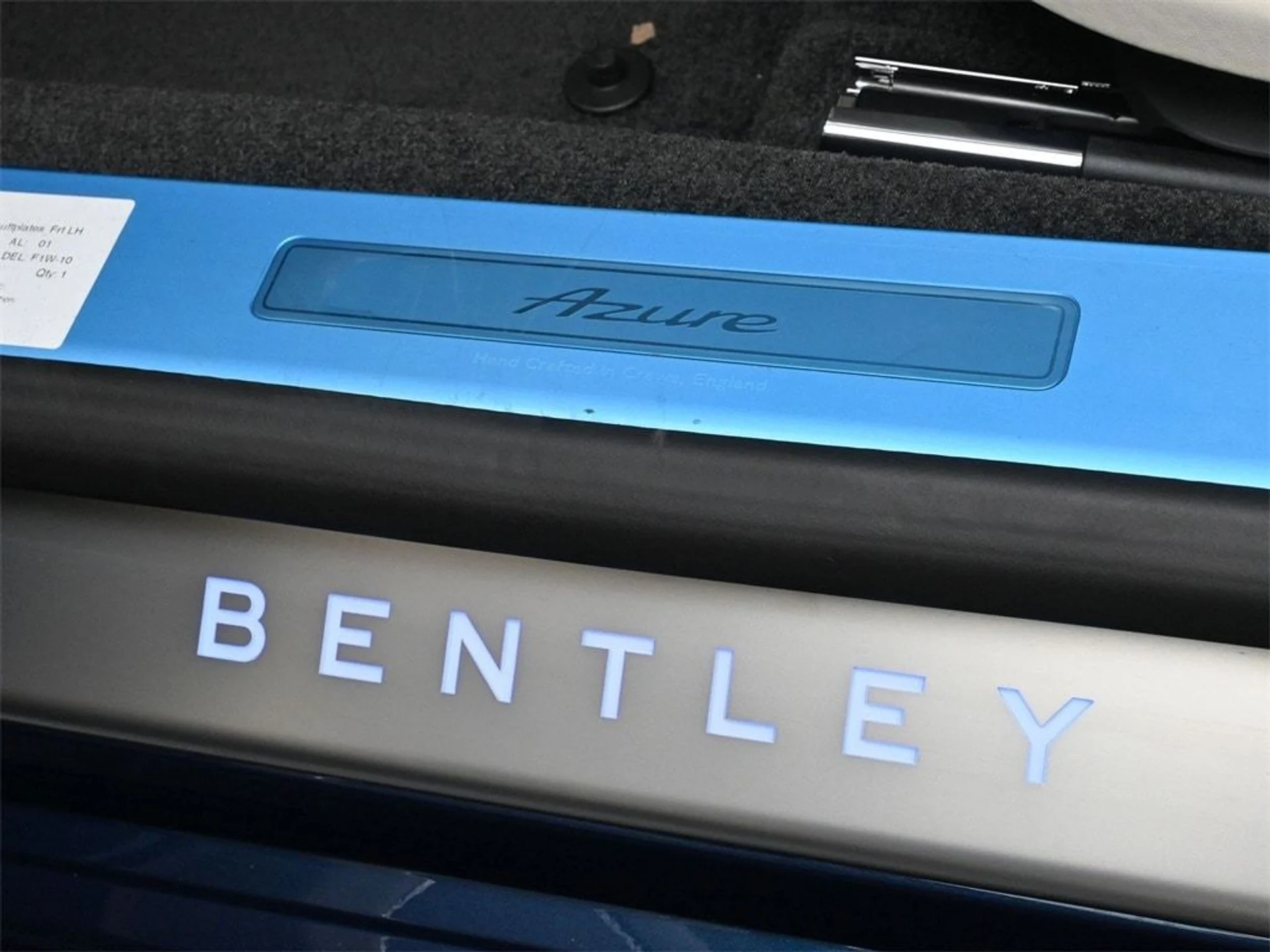 mph019_322762136_6f6ff032a0f746fa05847d2f72247a4bx_a1e7fe223c