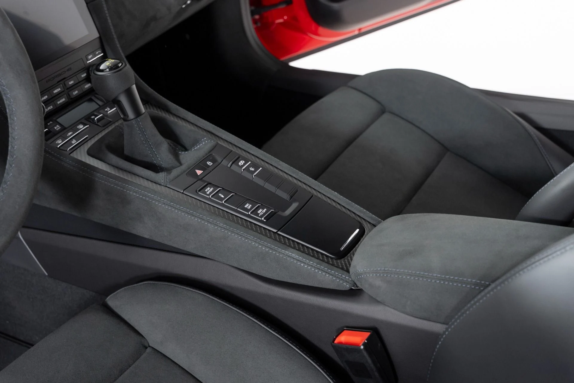 mph019_3229219301_Used_2024_Porsche_718_Cayman_GT_4_RS_1750205665_9859370518