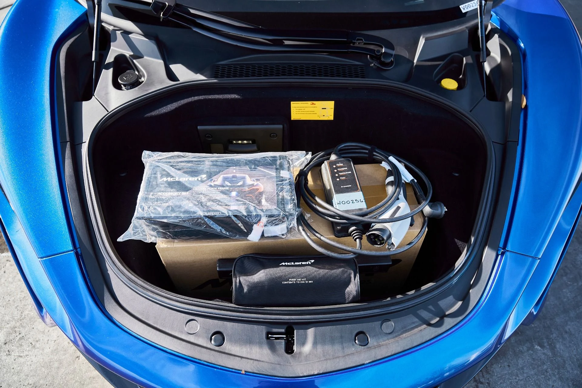 mph019_3232498451_Used_2025_Mc_Laren_Artura_1769567592_f6a77fce54