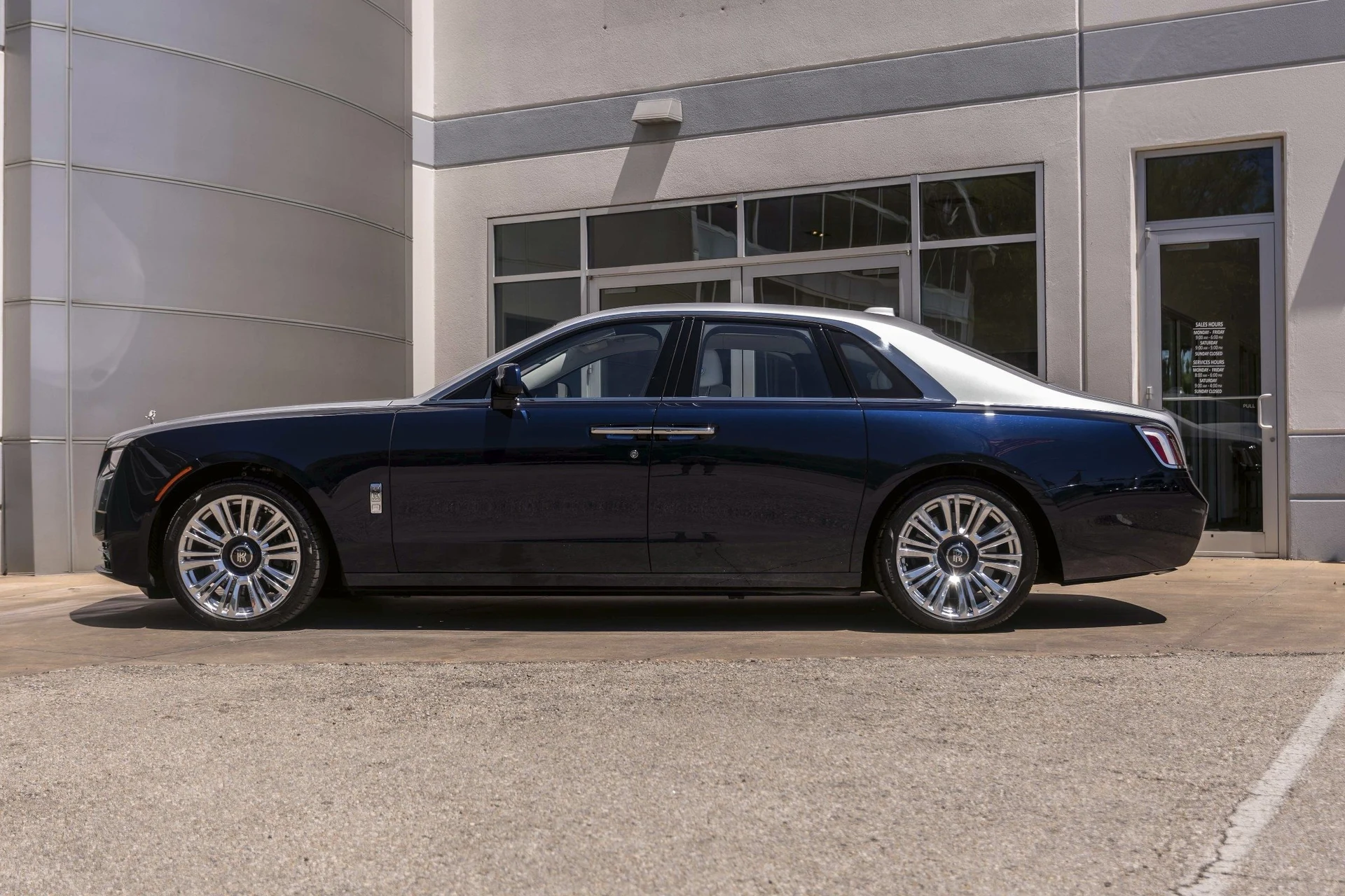 mph019_3247961694_Hi_Tech_Luxury_Imports_LLC_SCA_13_GZ_03_SU_230190_image_19_f3b2d648e8