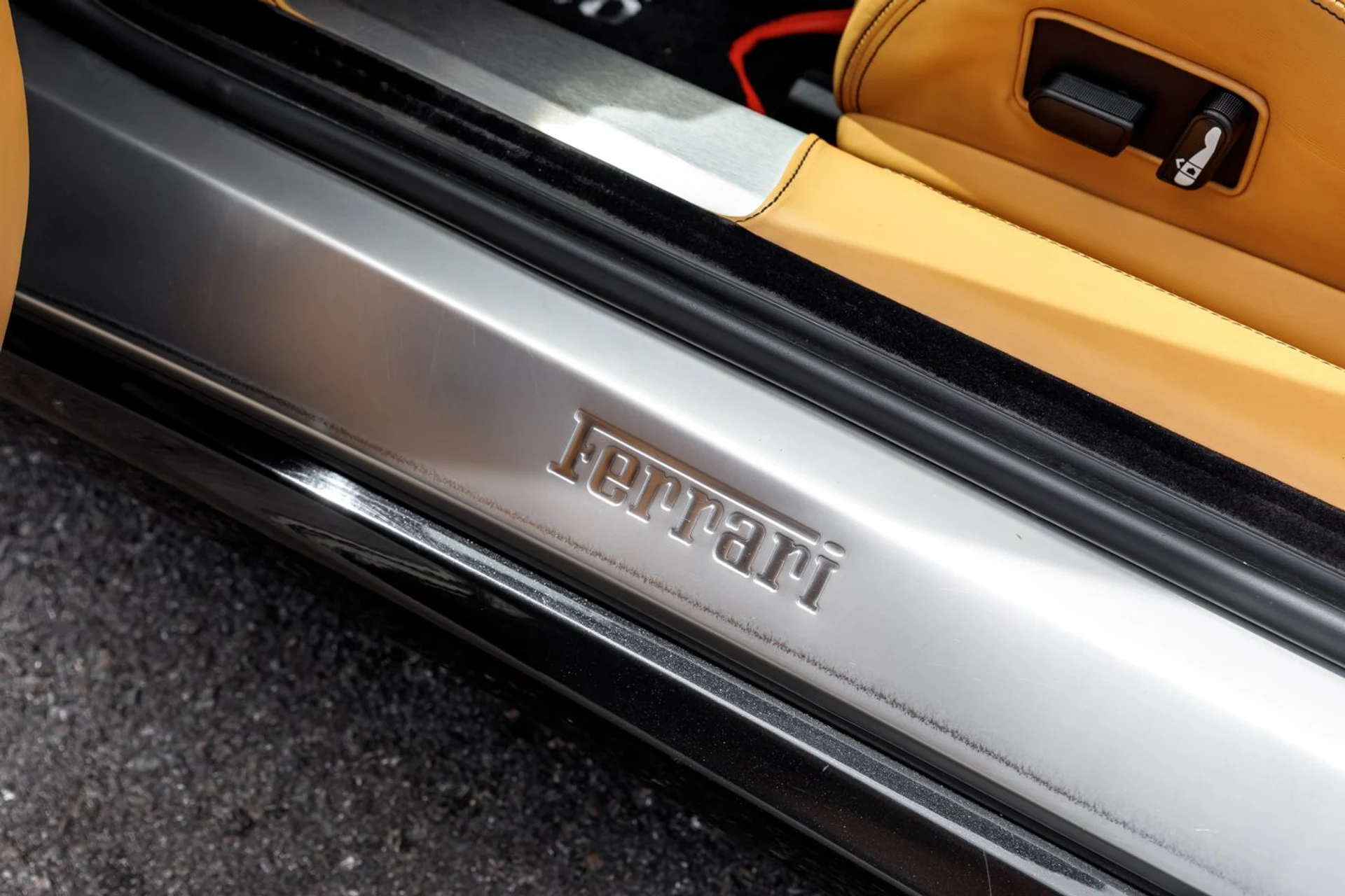 mph019_3253370828_Used_2007_Ferrari_F430_Spider_bfc75a72c2