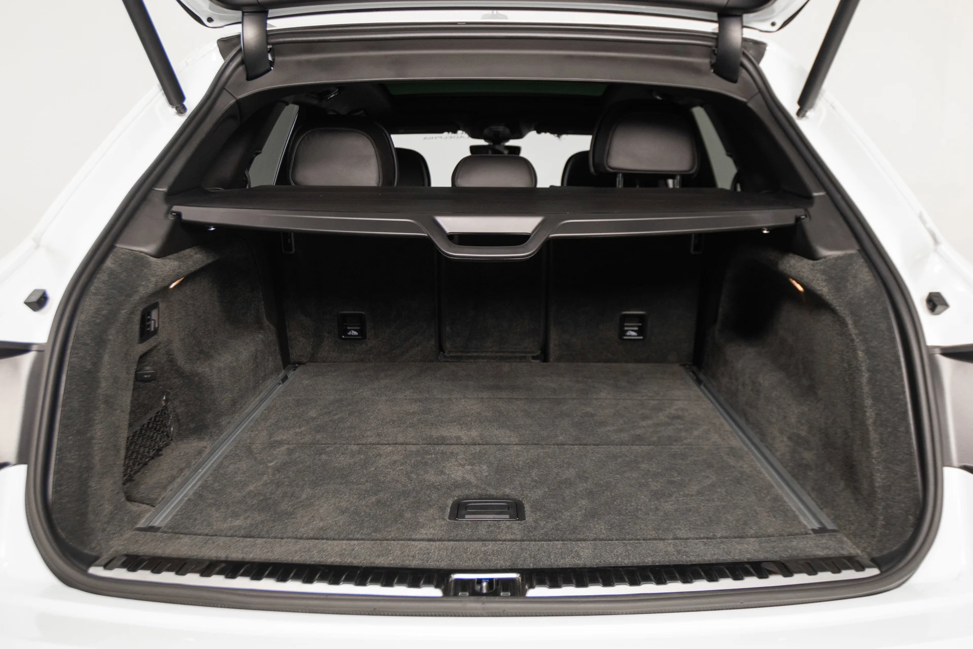 mph019_325588342_c7ddfbd3f26348dcb06f4badf8f874b0_583d7cad95