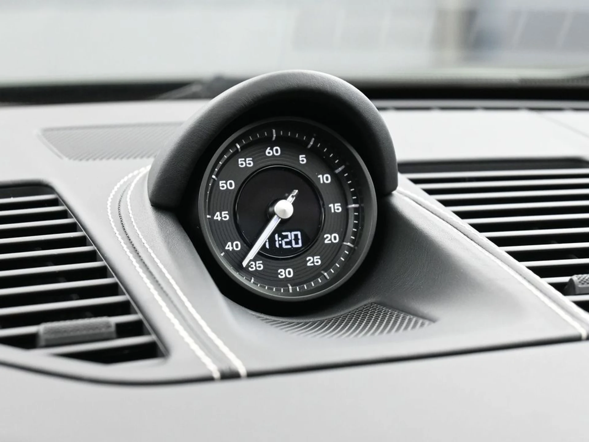 mph019_3261440893_a8eddf282520d76720531efdd8c1d304_dd9448227c