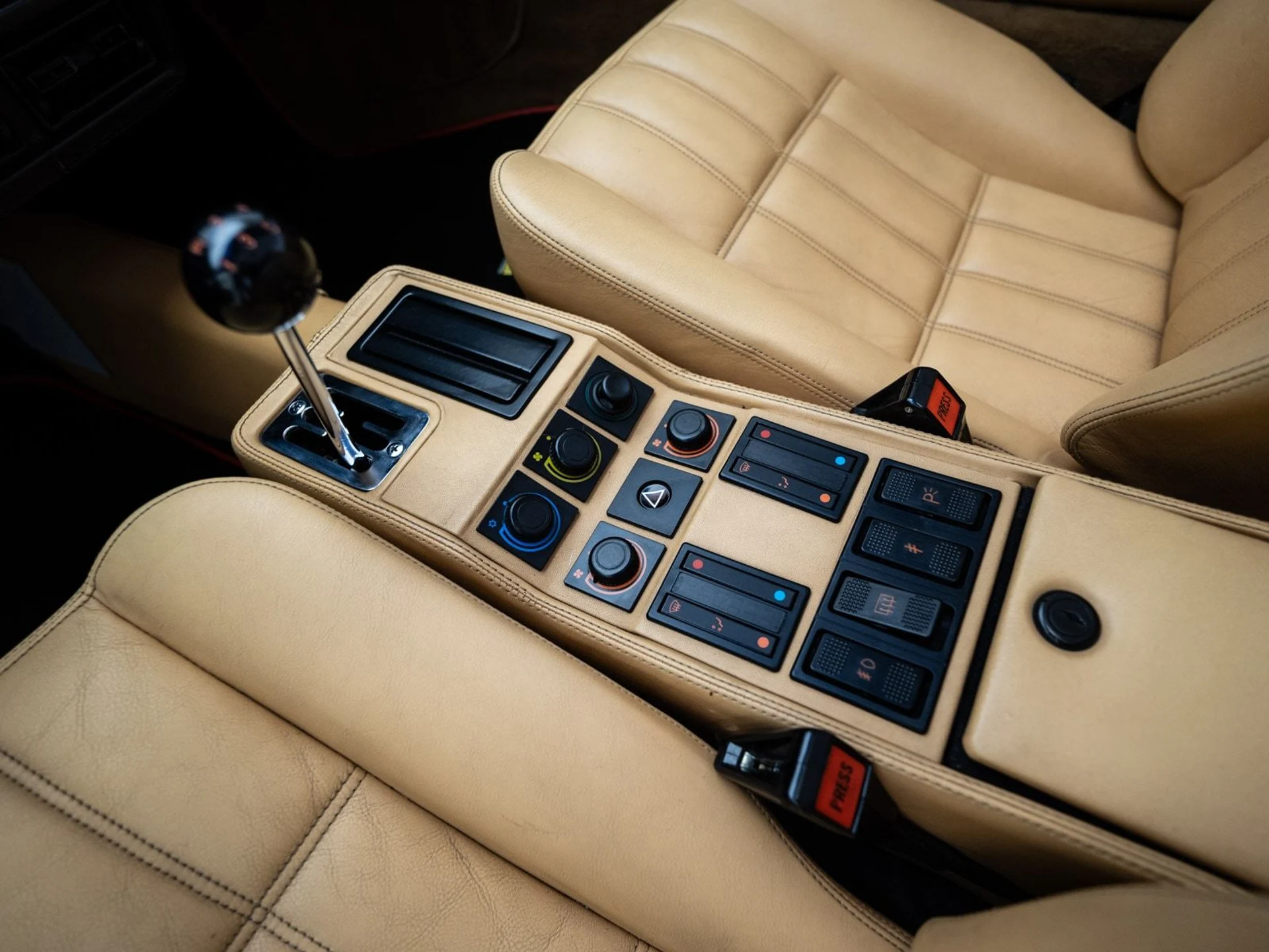 mph019_3264617312_e389371038c8575c6216b24f7d1440aax_1a0238de5f