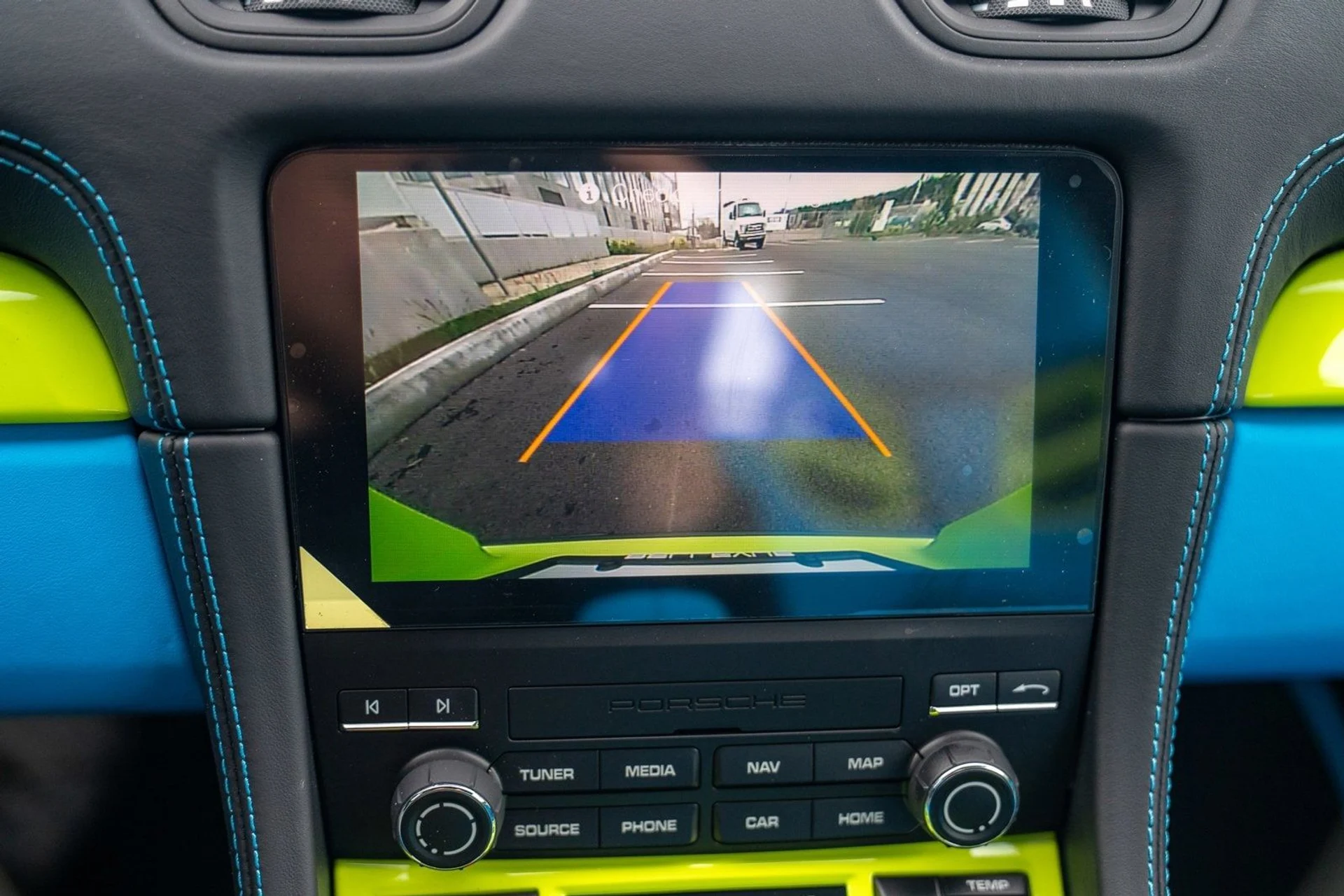 mph019_3278926346_202749eeed3f1d3b85cfa6c98c51dd53x_ebc0237cb4