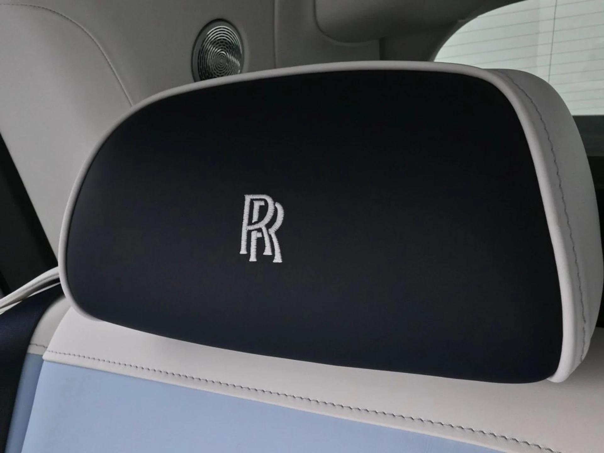 mph019_328073547_69742955258823a721c97a72b2e35c5bx_f33cb35296