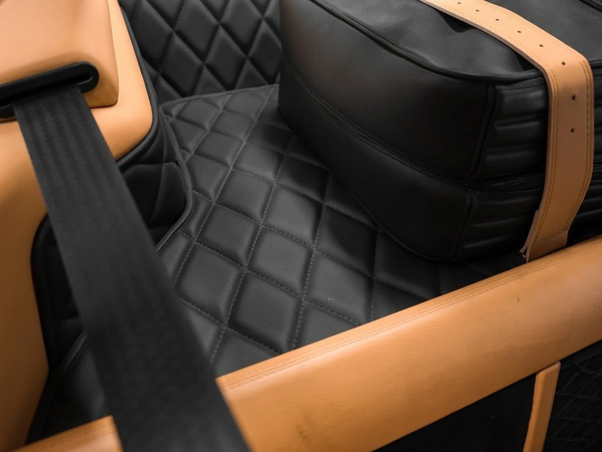 mph019_3283337244_20_ee2dd251f0