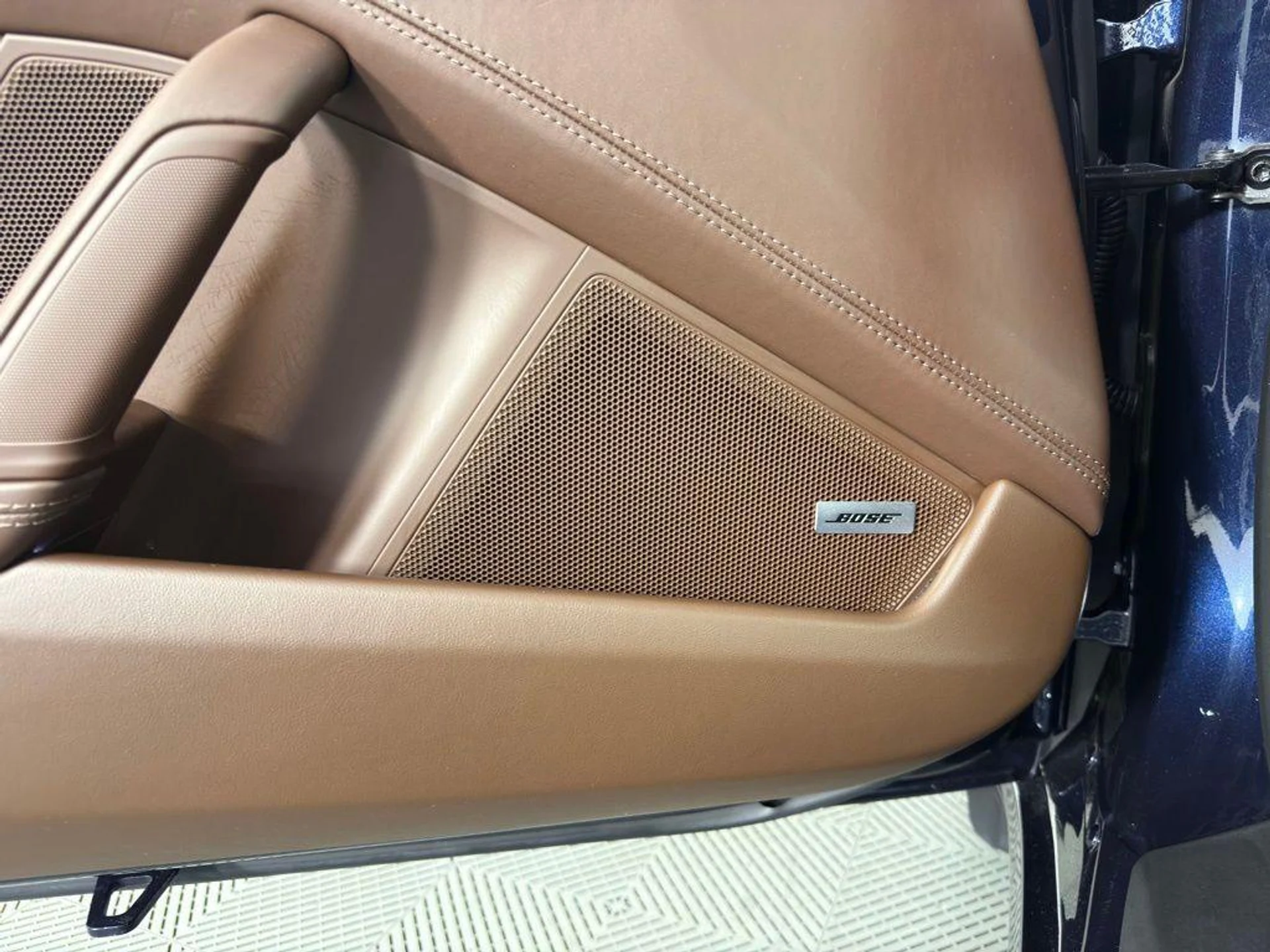 mph019_3289202382_z_Qq_Hk8v_J2_PKS_Zl_JT_Xkf9_X5dhwr_M_d7ecee86c3