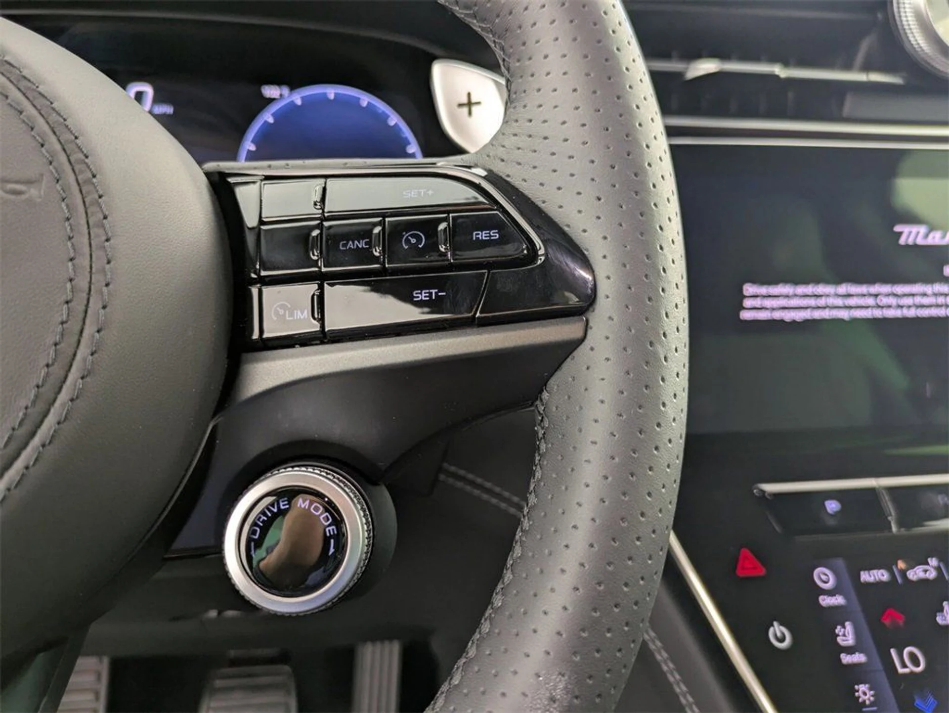 mph019_3292720604_181ea6d092841ccab675224fde5084ab_7050985570