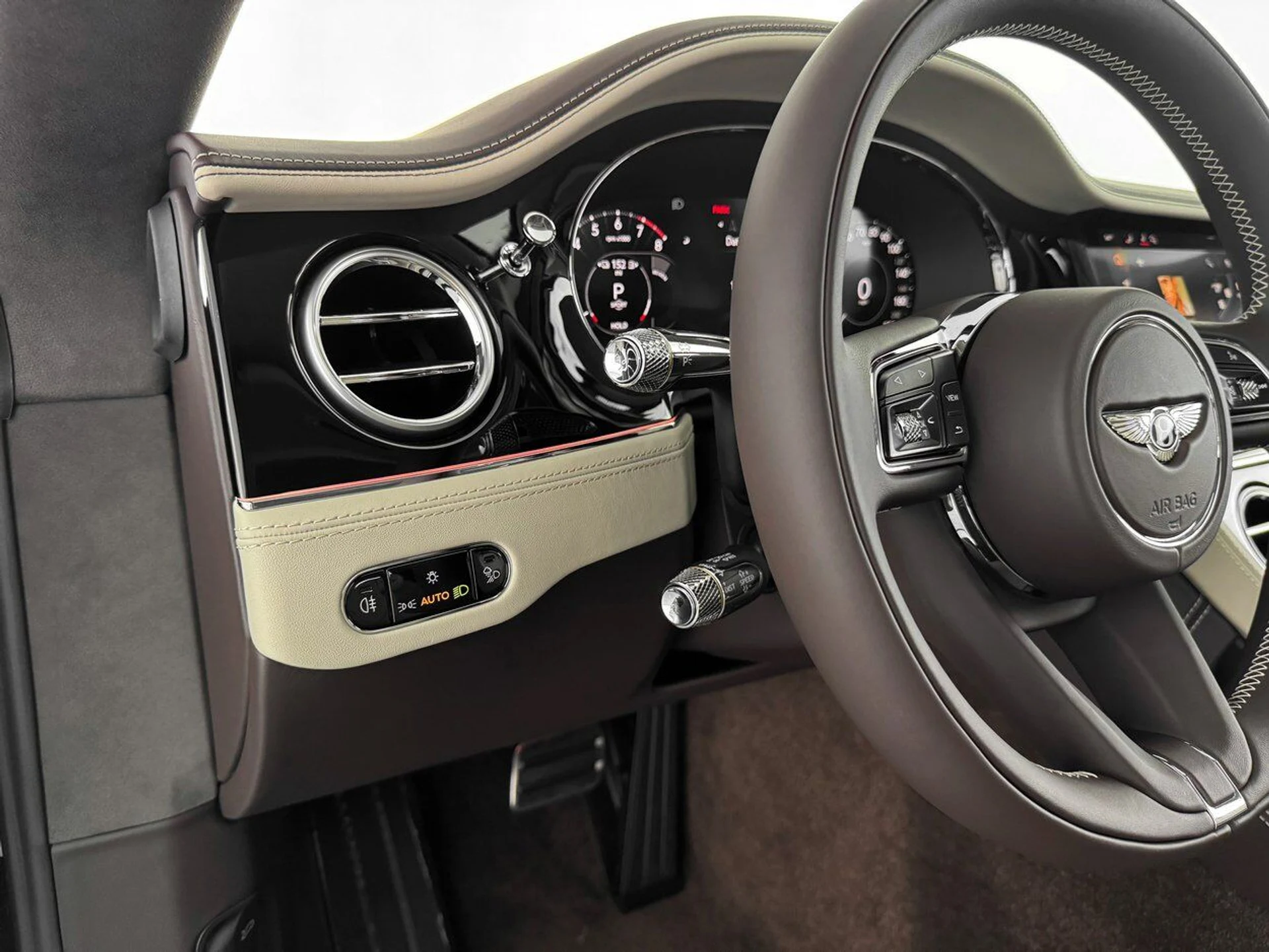 mph019_3297833935_76ea898289c469c0f3a1d9360a351888_89c3786a6f