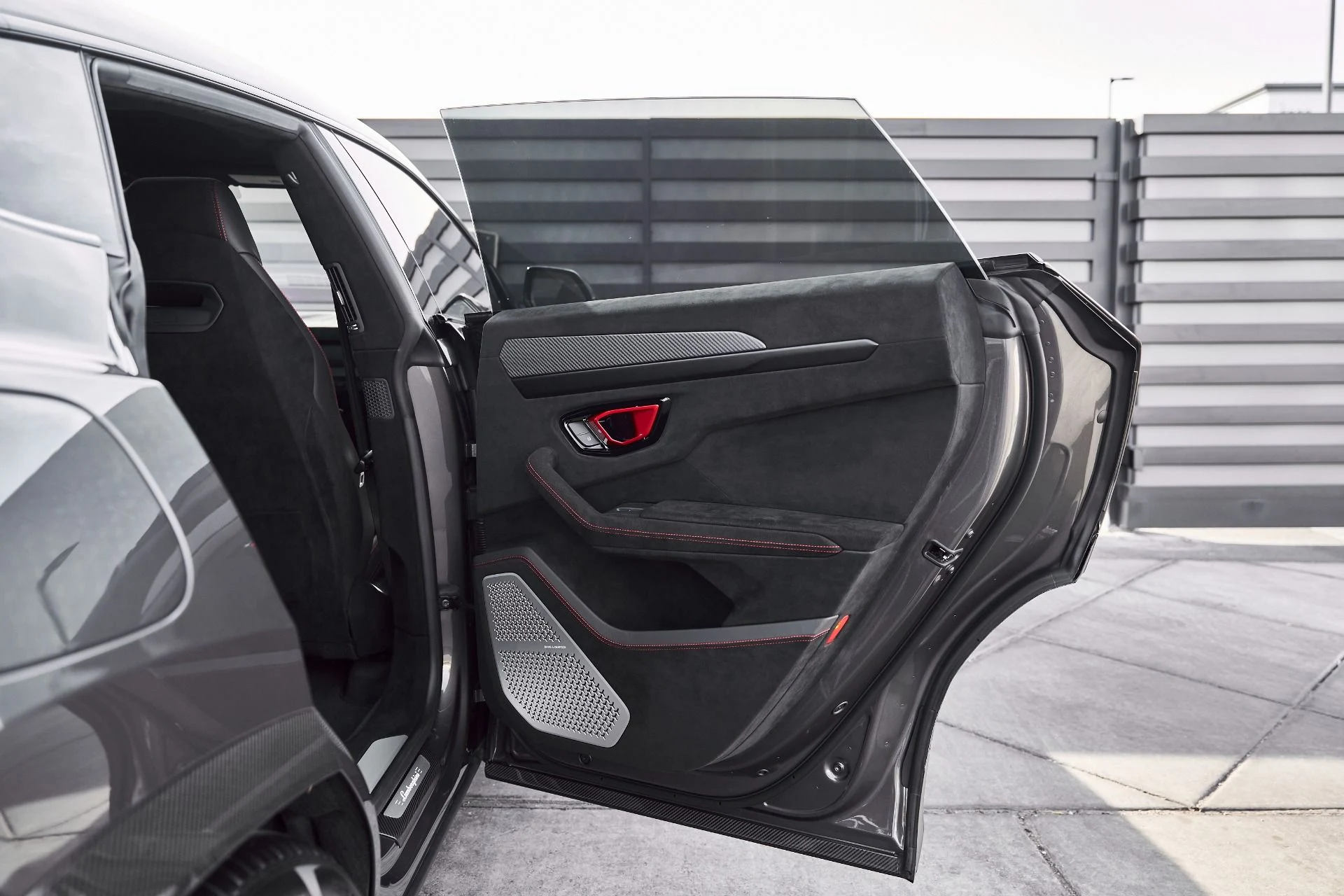 mph019_330097659_Used_2023_Lamborghini_Urus_Performante_1771116651_90c023901d