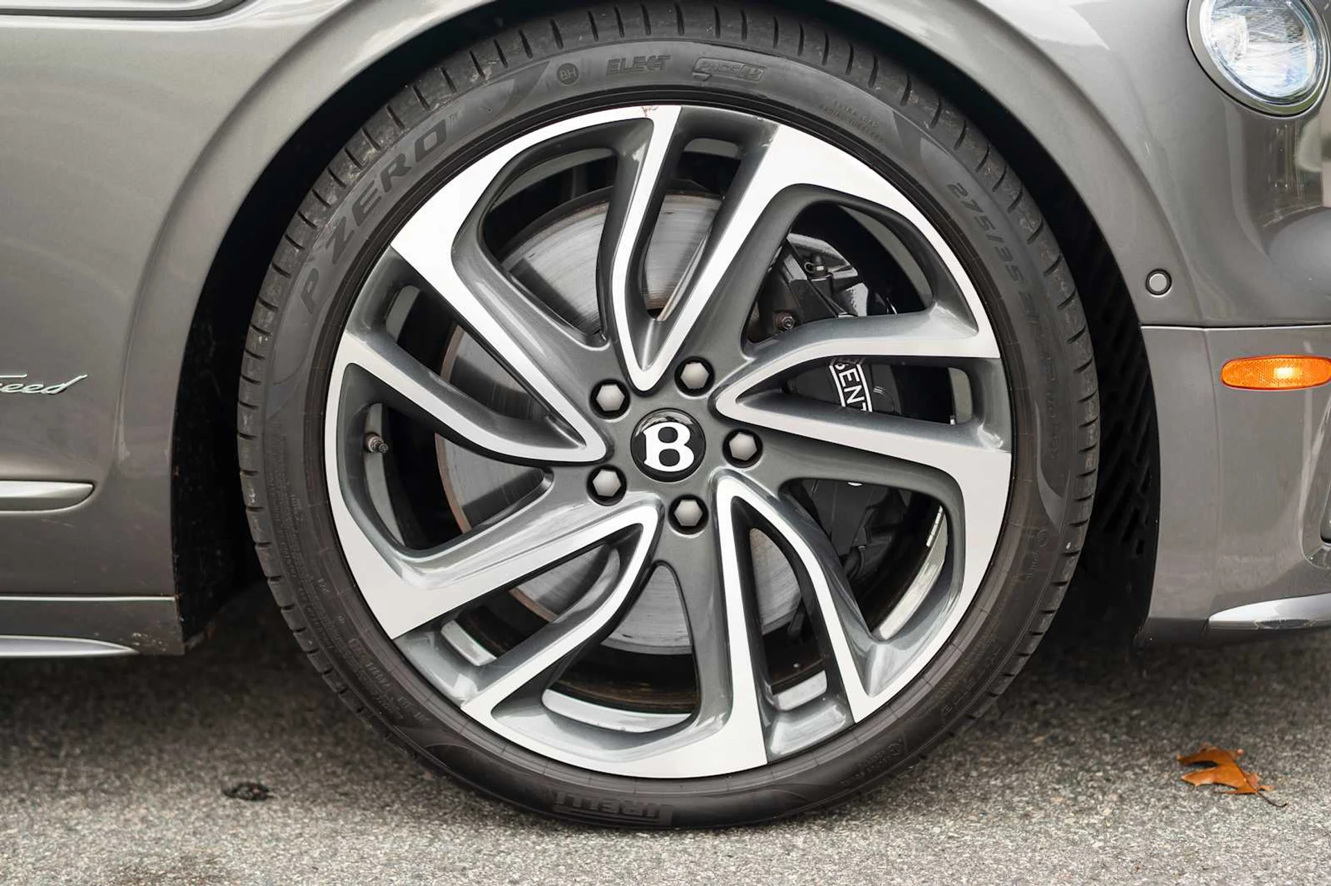 mph019_331505781_95e149b911515fc66ccb596e8baa8f8ax_b9d880e43d