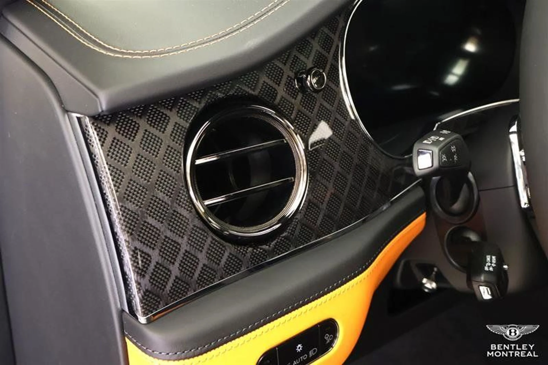 mph019_3317094831_37260651_04182_gkmfmpqm_03472b9e25