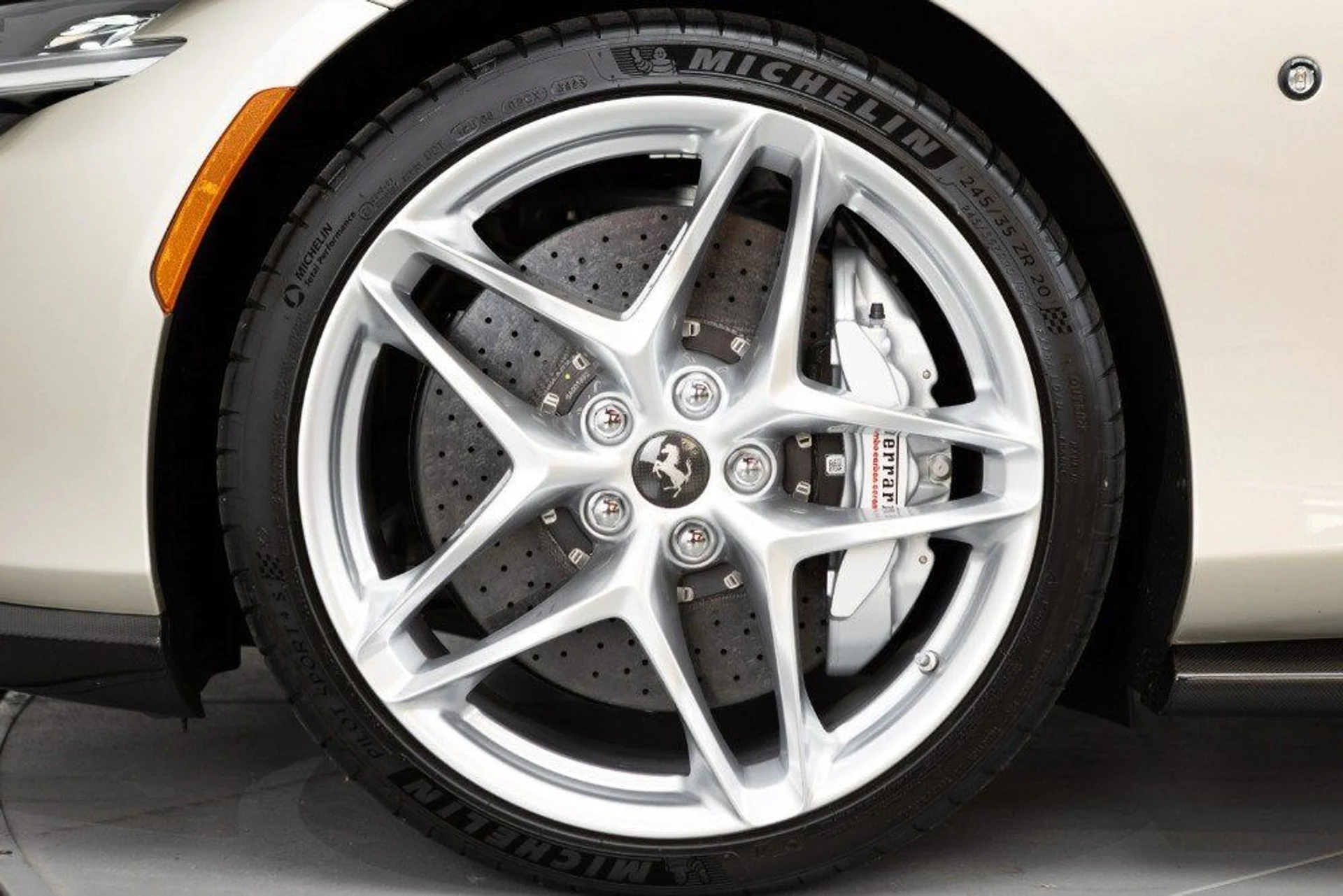 mph019_3321814547_6bc0233c7c6643d6b10aec5d3f2b0f51_d3f863edb8