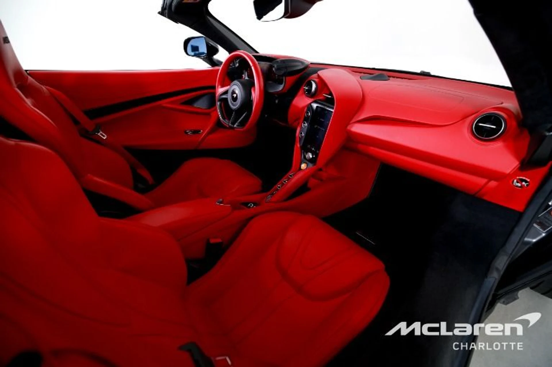 mph019_3323640087_Used_2025_Mc_Laren_750_S_Spider_698d0986a6